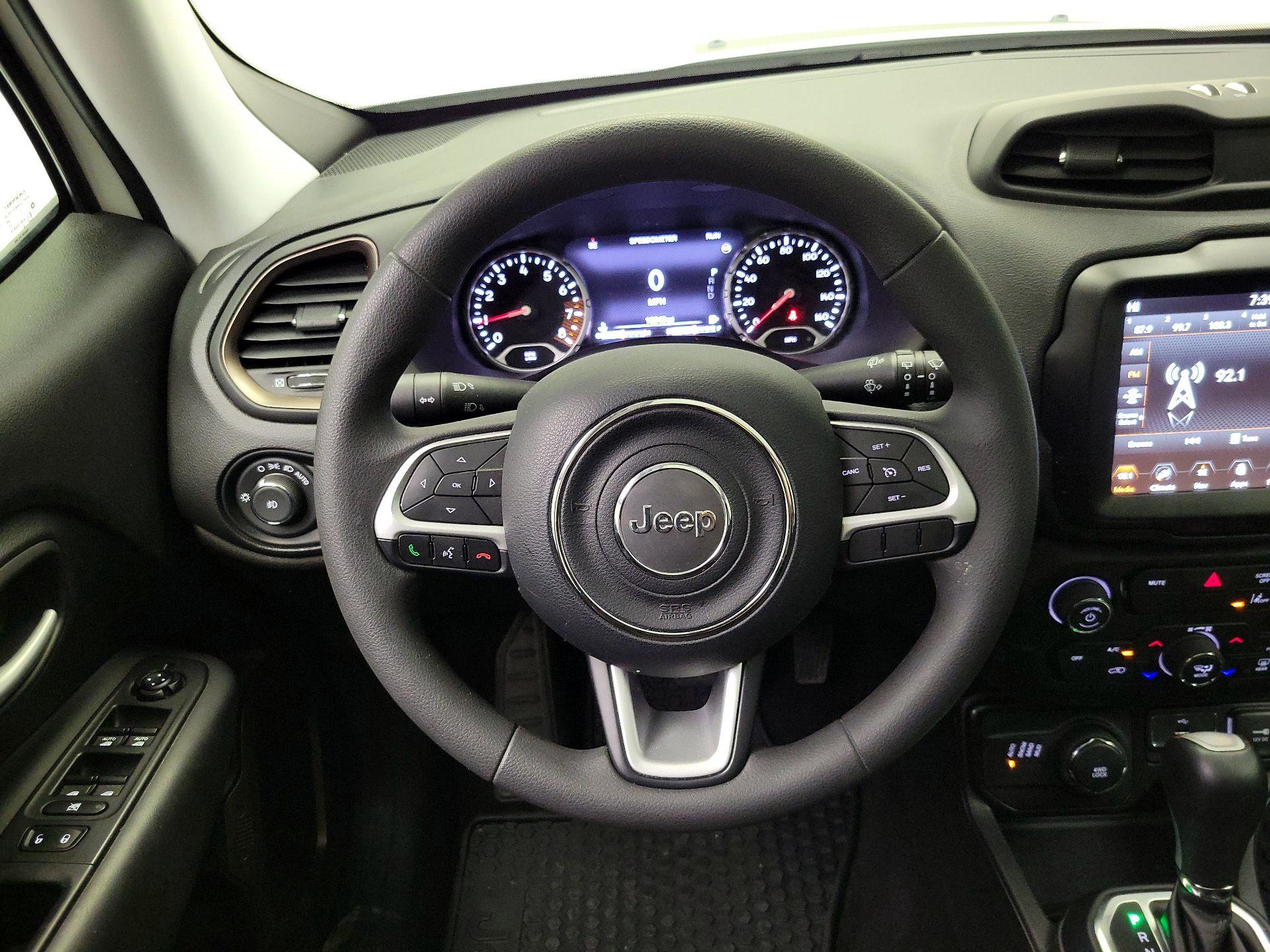 Thumbnail: 2023 Jeep Renegade - 10