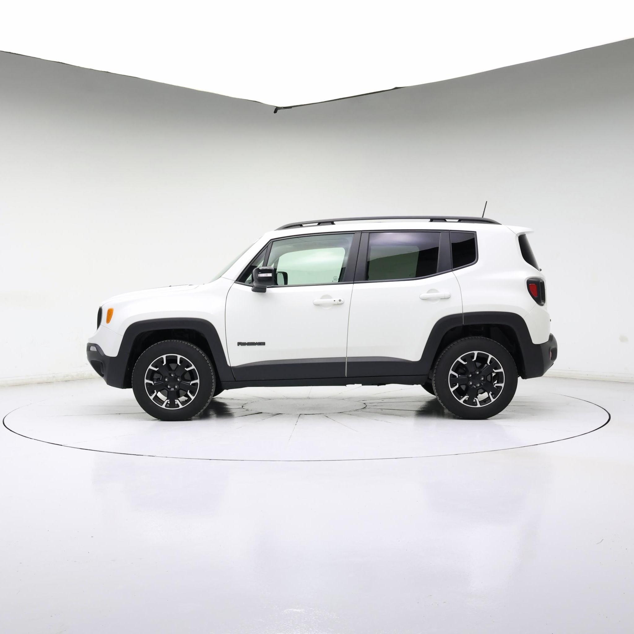Thumbnail: 2023 Jeep Renegade - 7