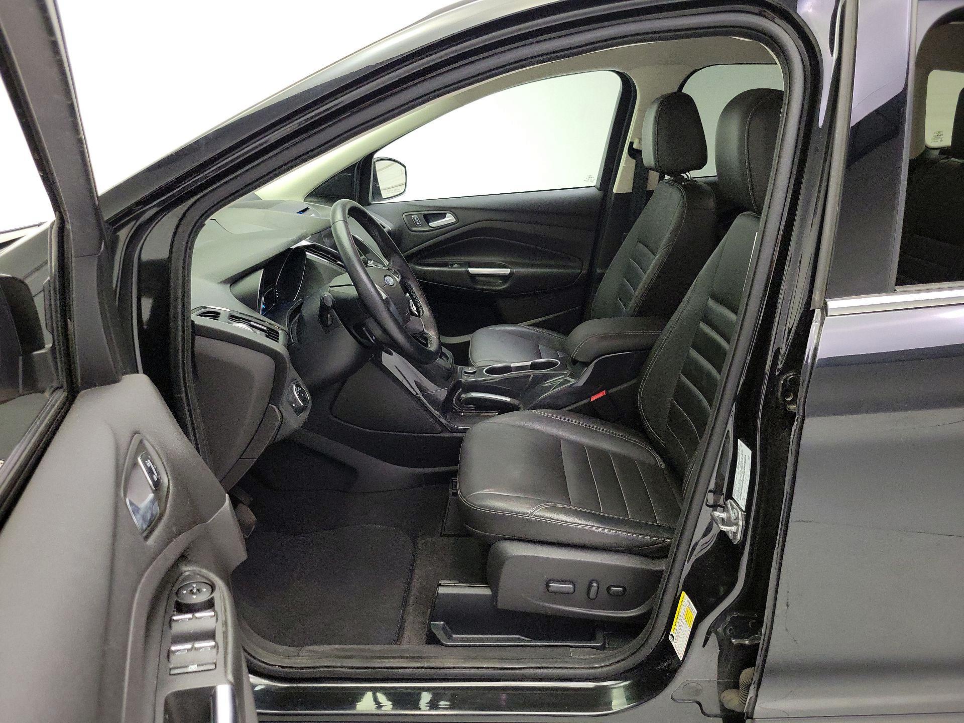 Thumbnail: 2015 Ford Escape - 11