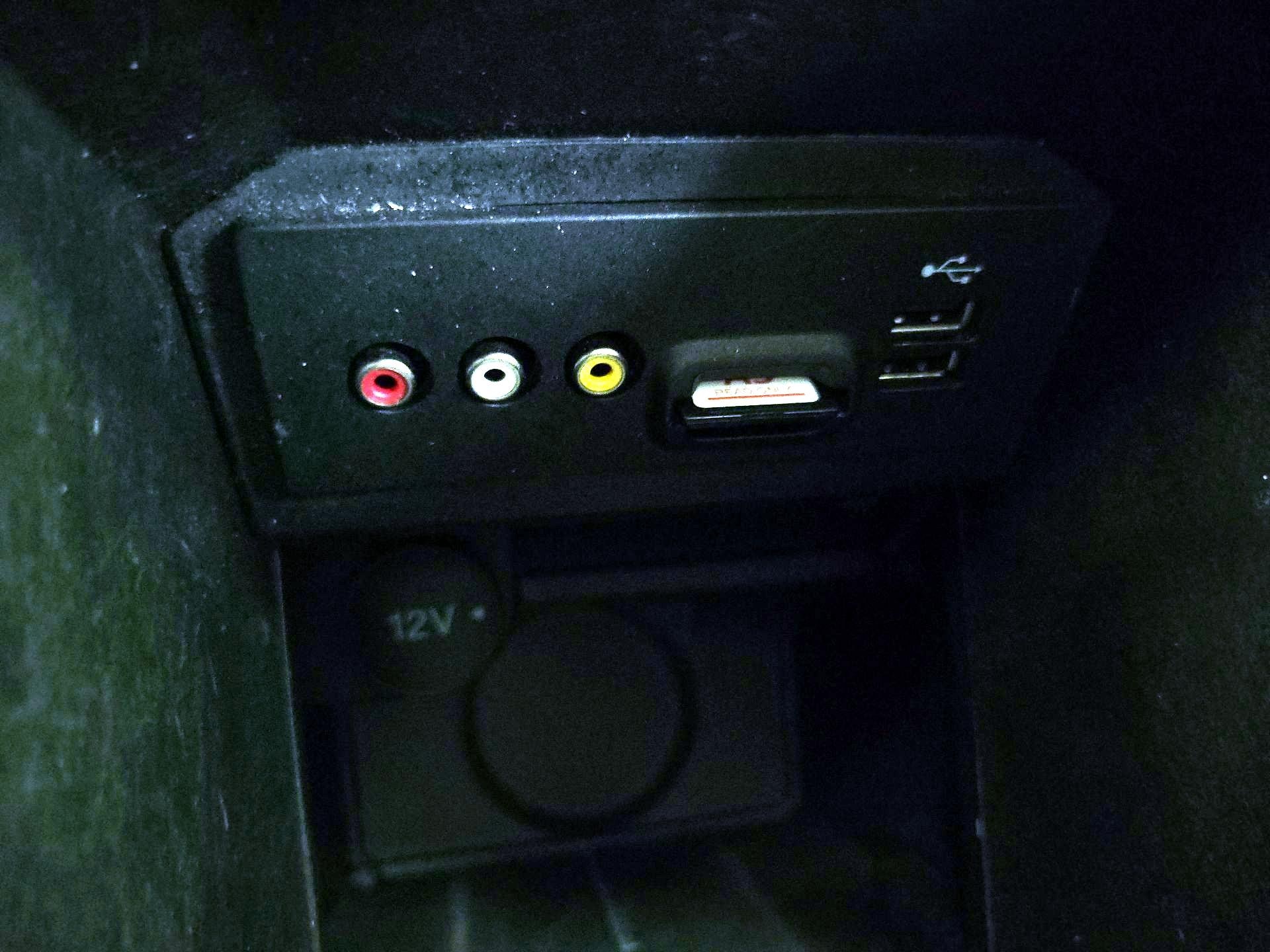 Thumbnail: 2015 Ford Escape - 18