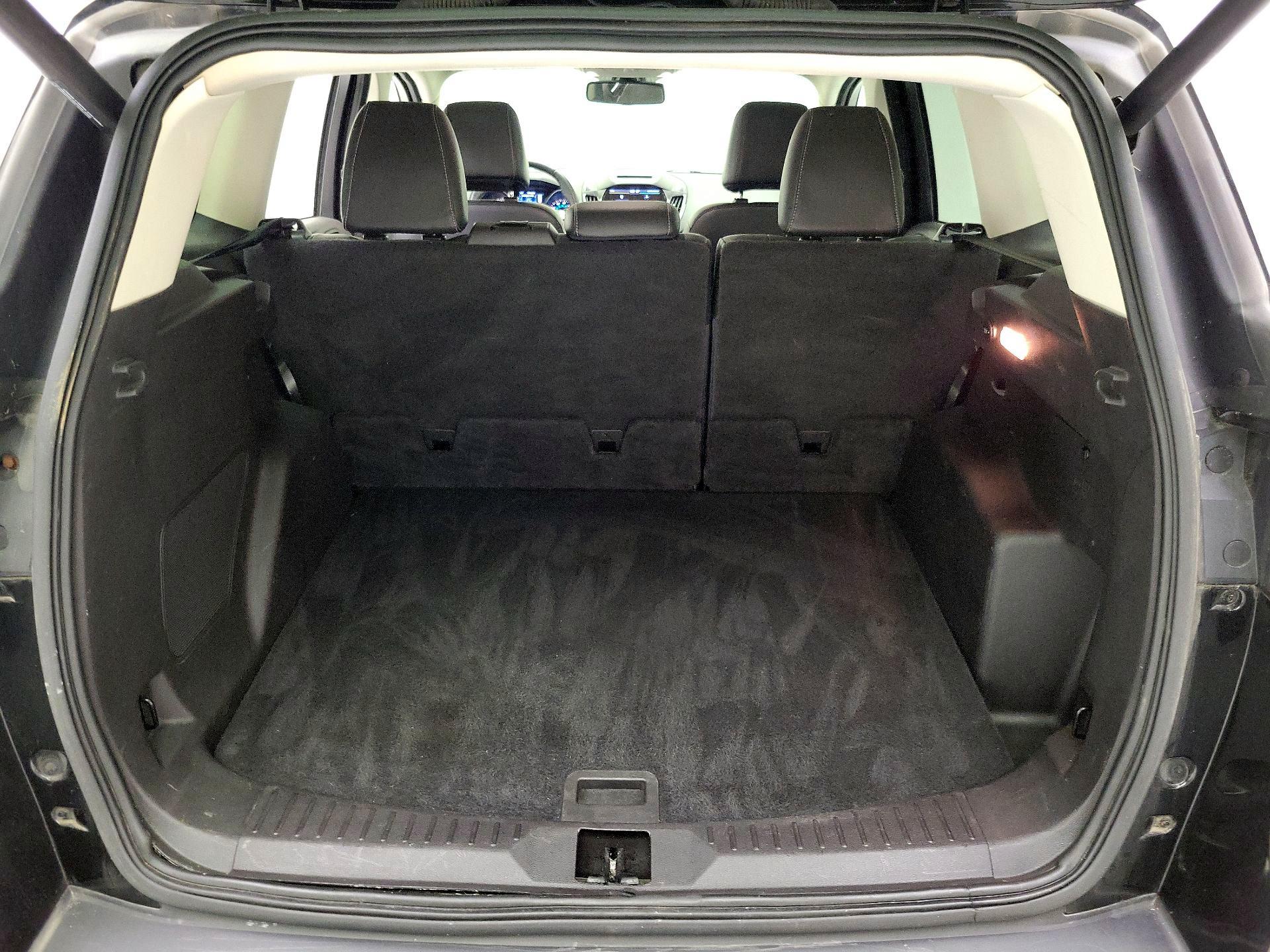 Thumbnail: 2015 Ford Escape - 20