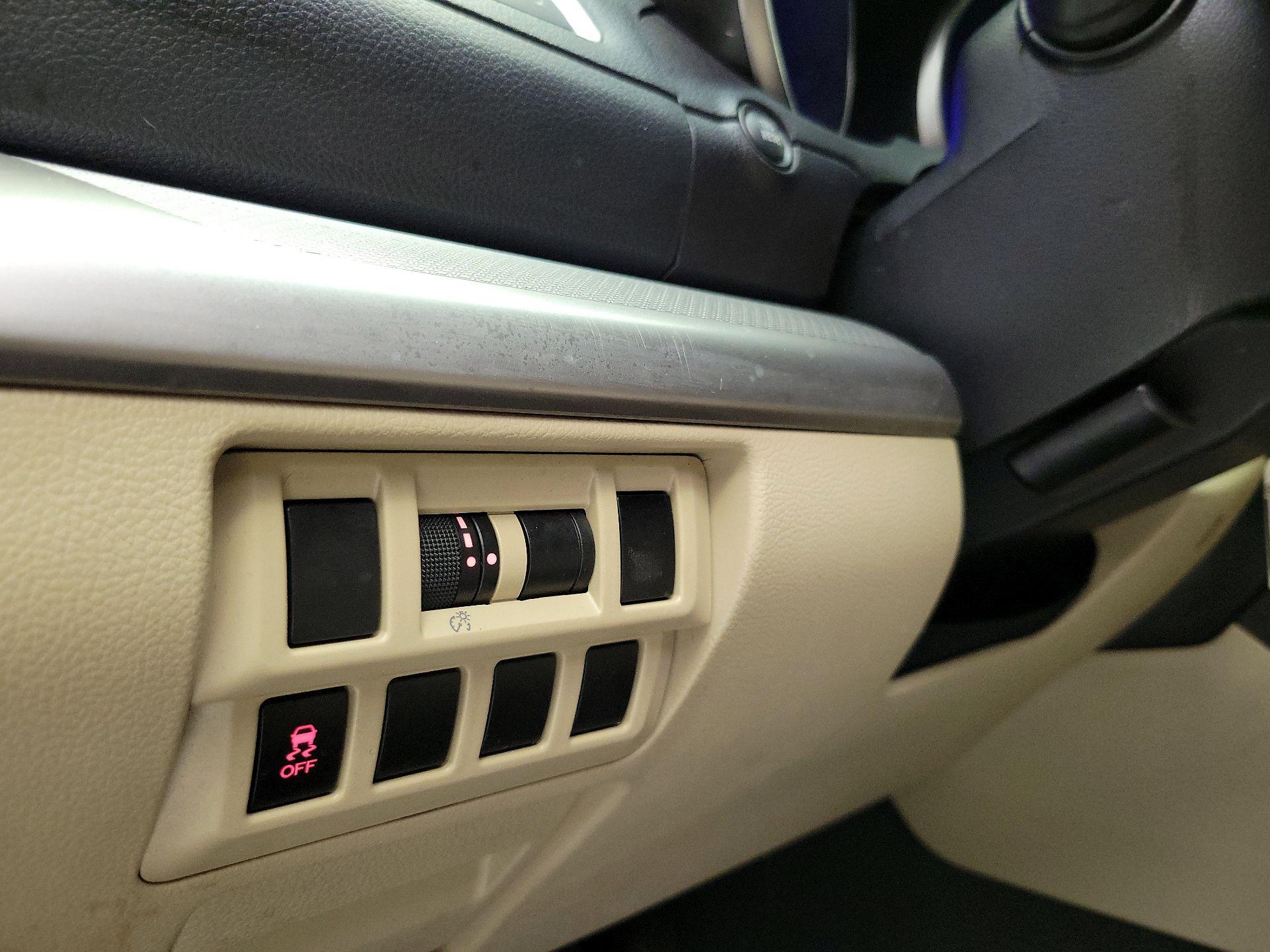 Thumbnail: 2017 Subaru Outback - 13