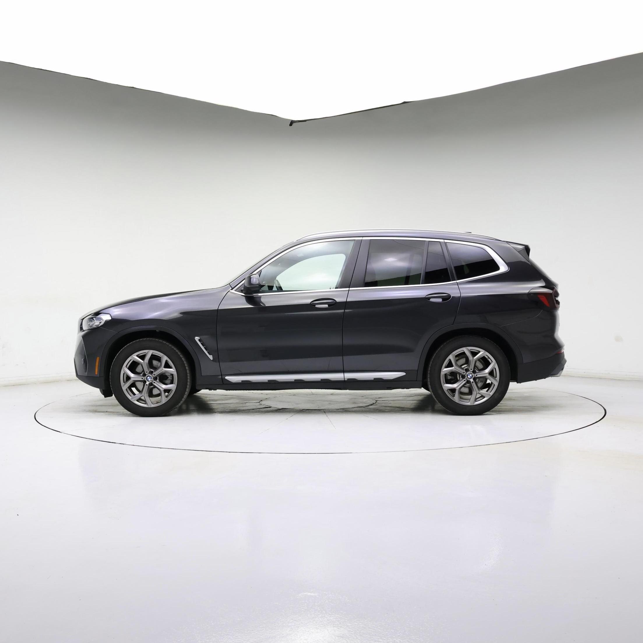 Thumbnail: 2022 BMW X3 - 3