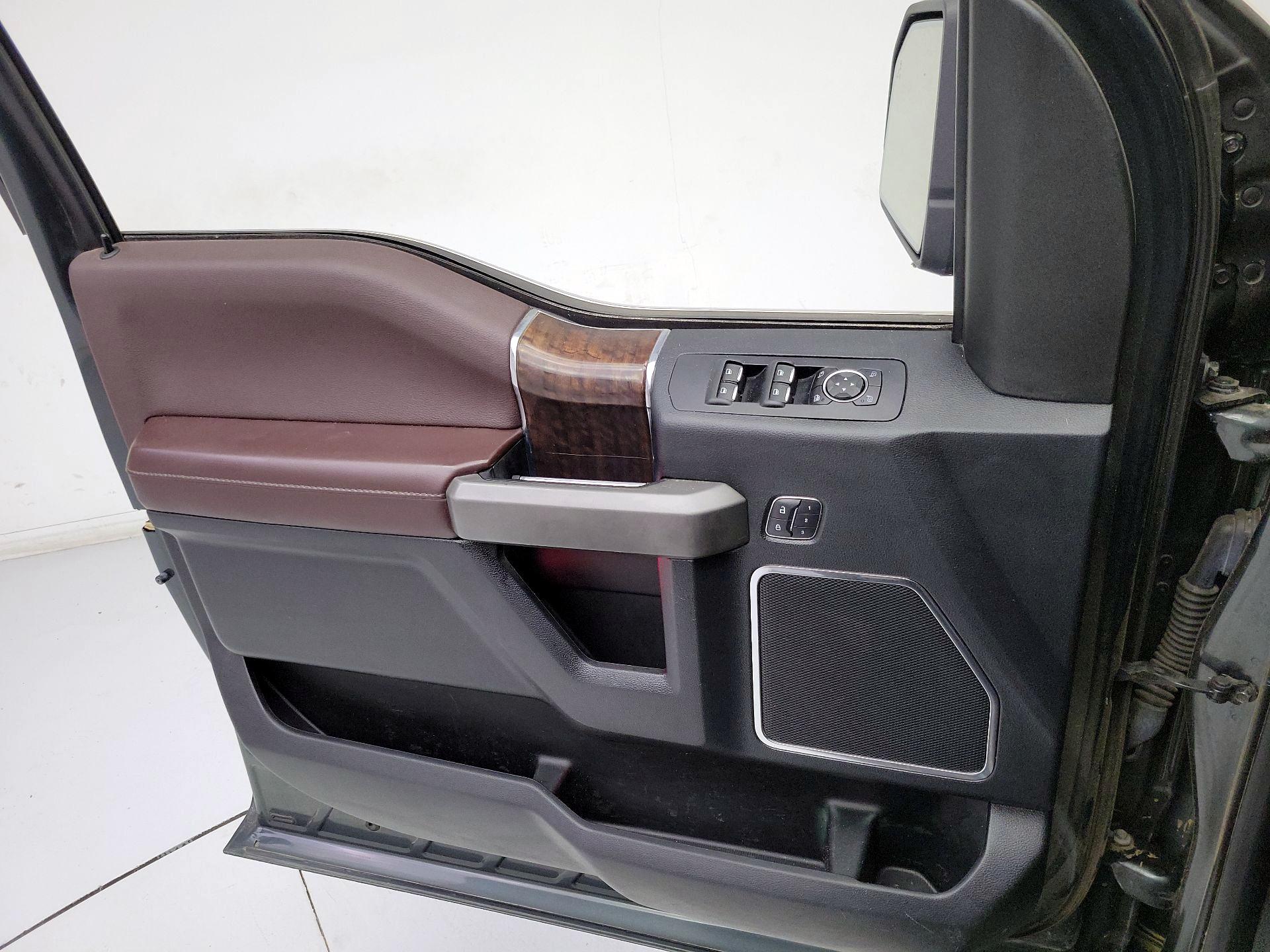 Thumbnail: 2015 Ford F-150 - 12