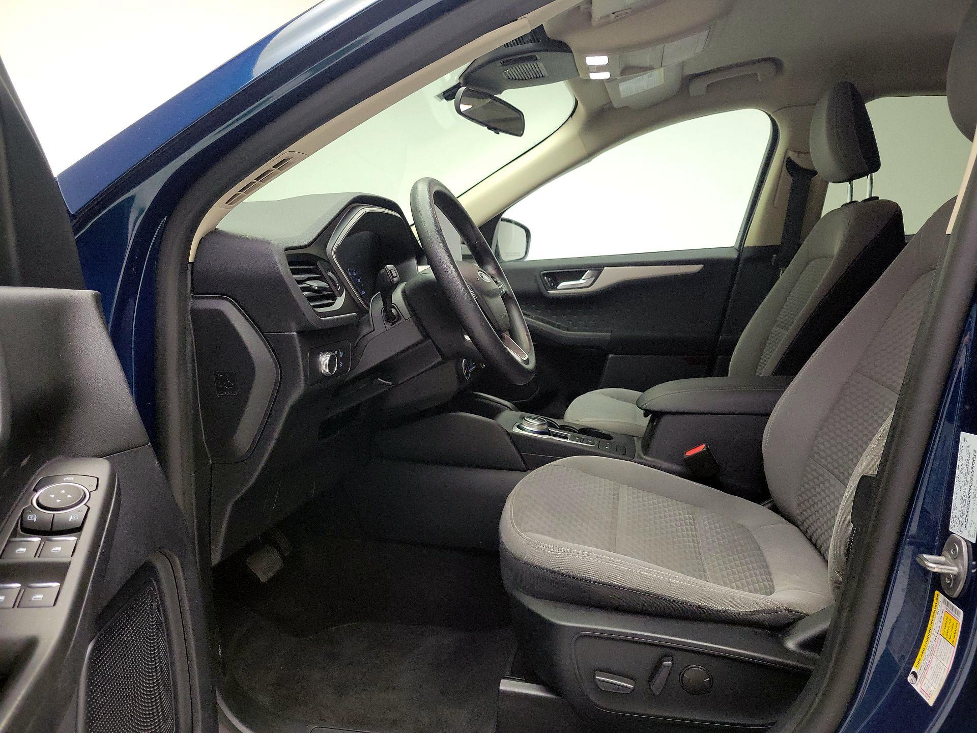 Thumbnail: 2020 Ford Escape - 11