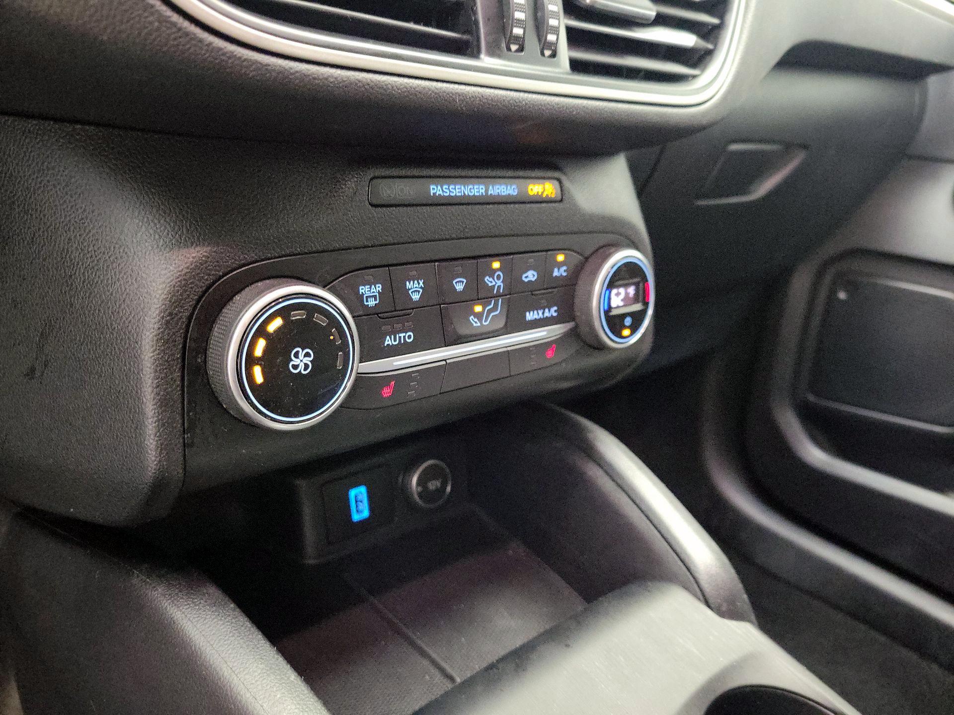 Thumbnail: 2020 Ford Escape - 16