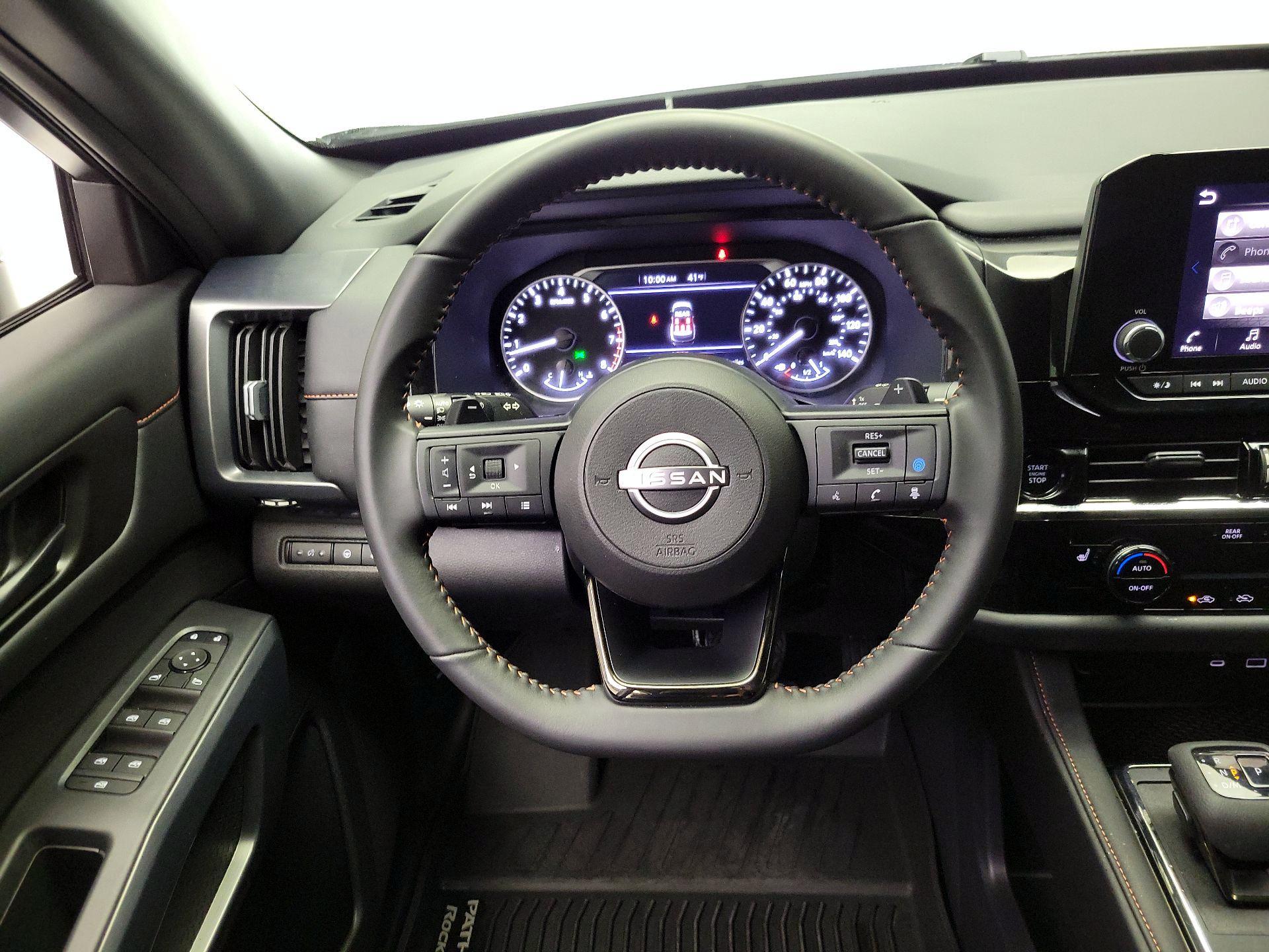 Thumbnail: 2025 Nissan Pathfinder - 10