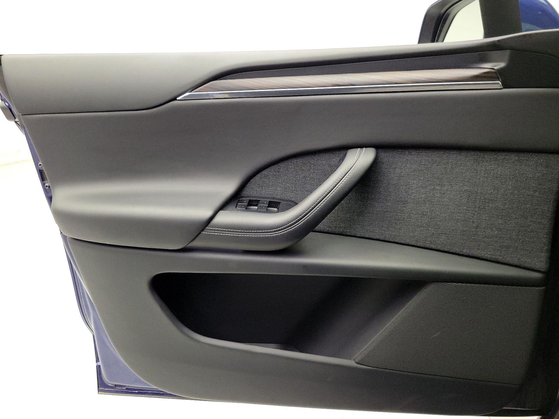 Thumbnail: 2024 Tesla Model X - 12