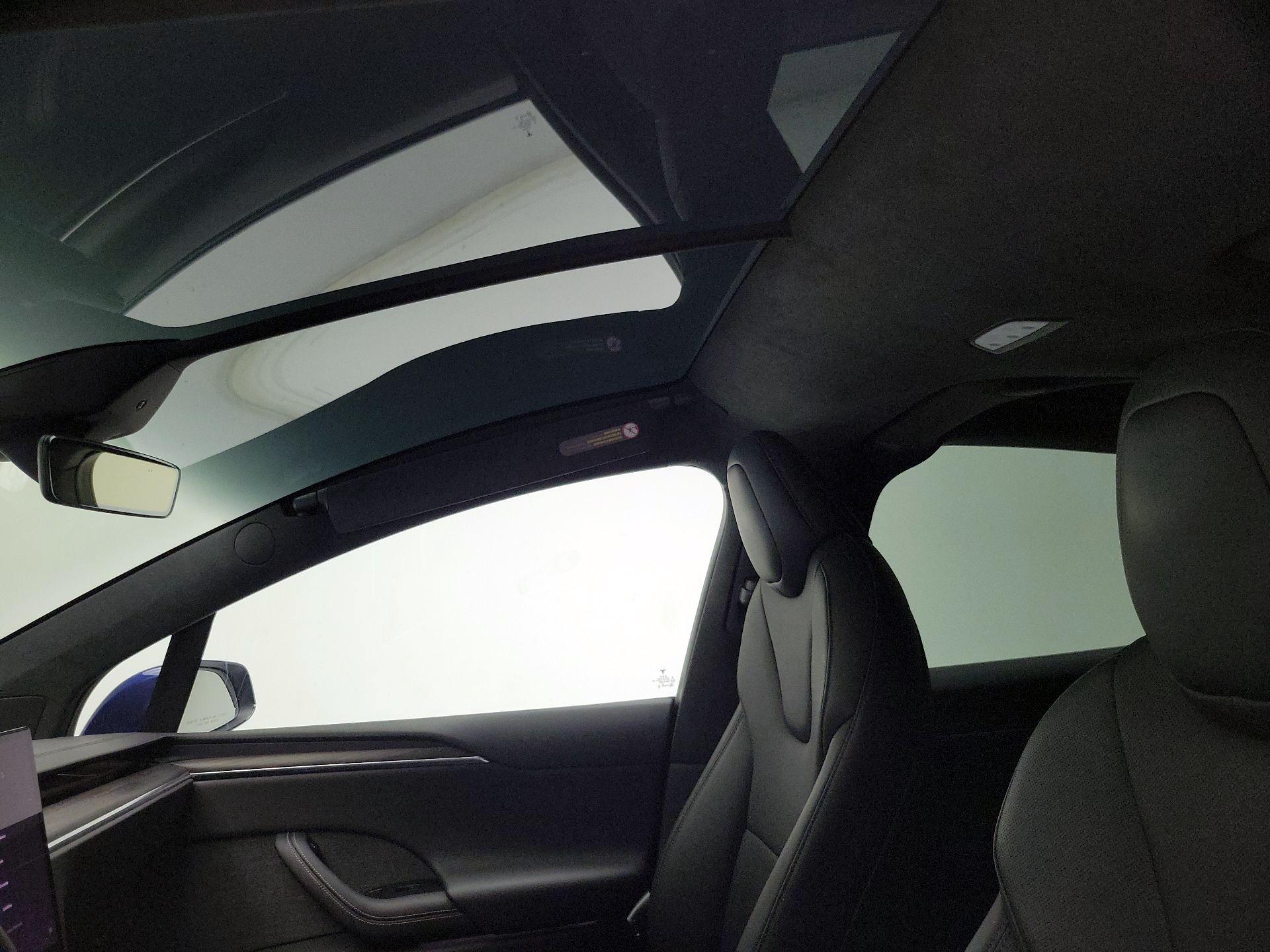 Thumbnail: 2024 Tesla Model X - 18