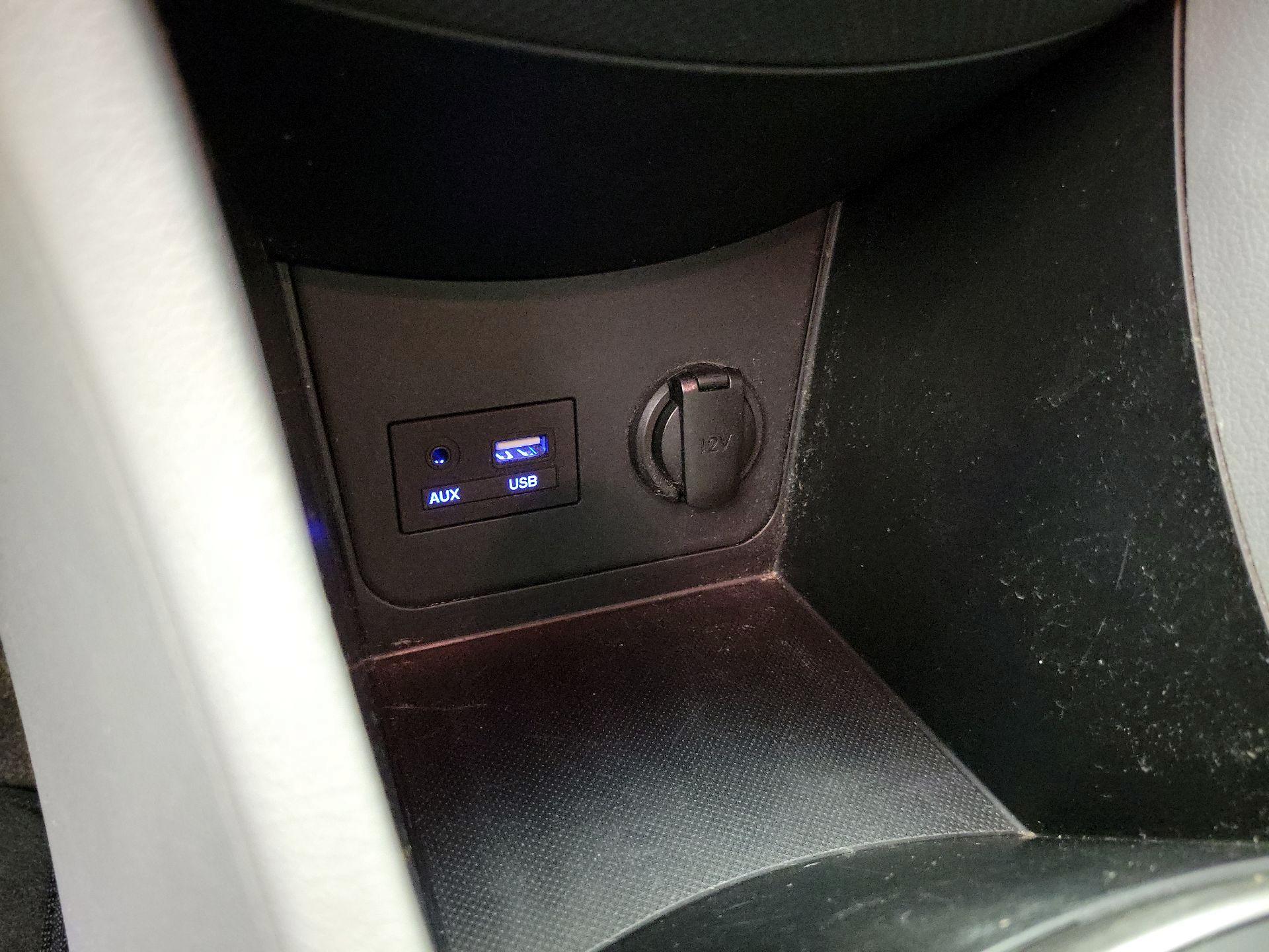 Thumbnail: 2017 Hyundai Accent - 17