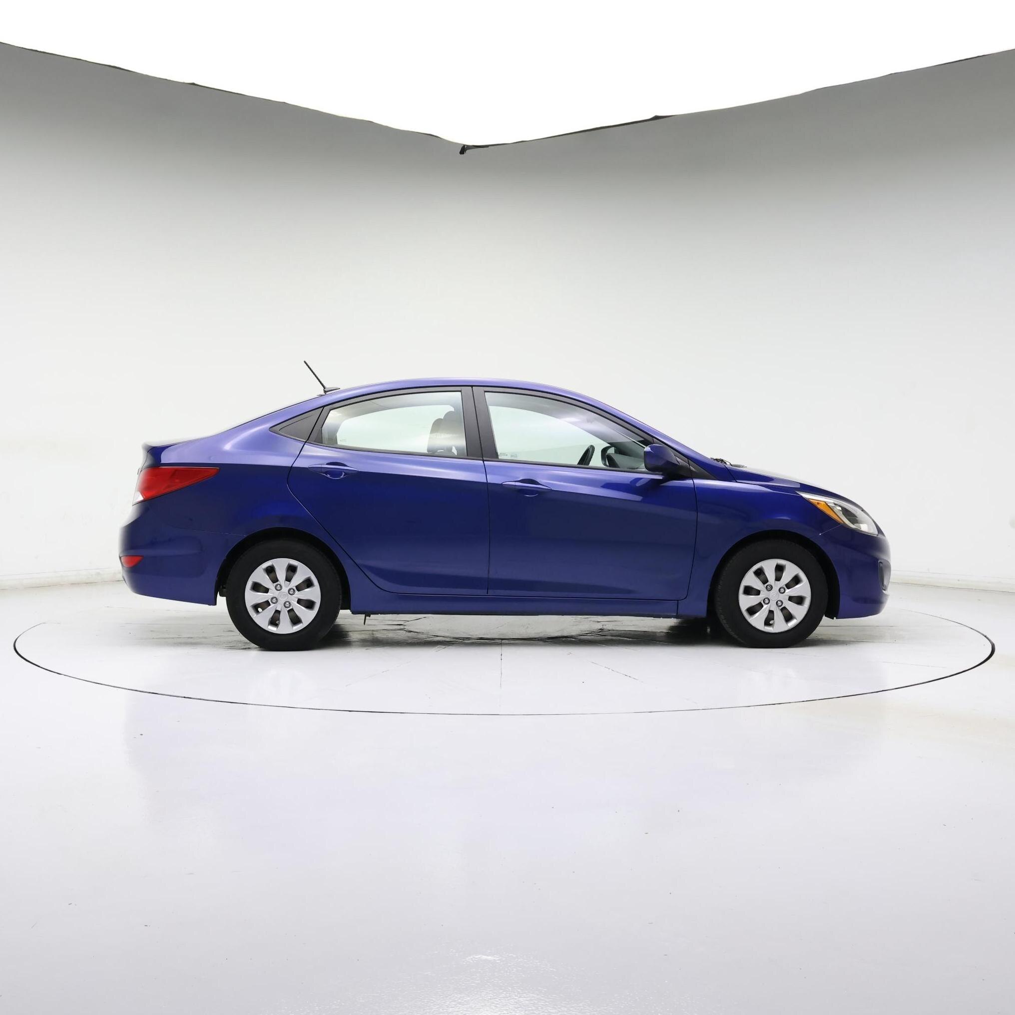 Thumbnail: 2017 Hyundai Accent - 7