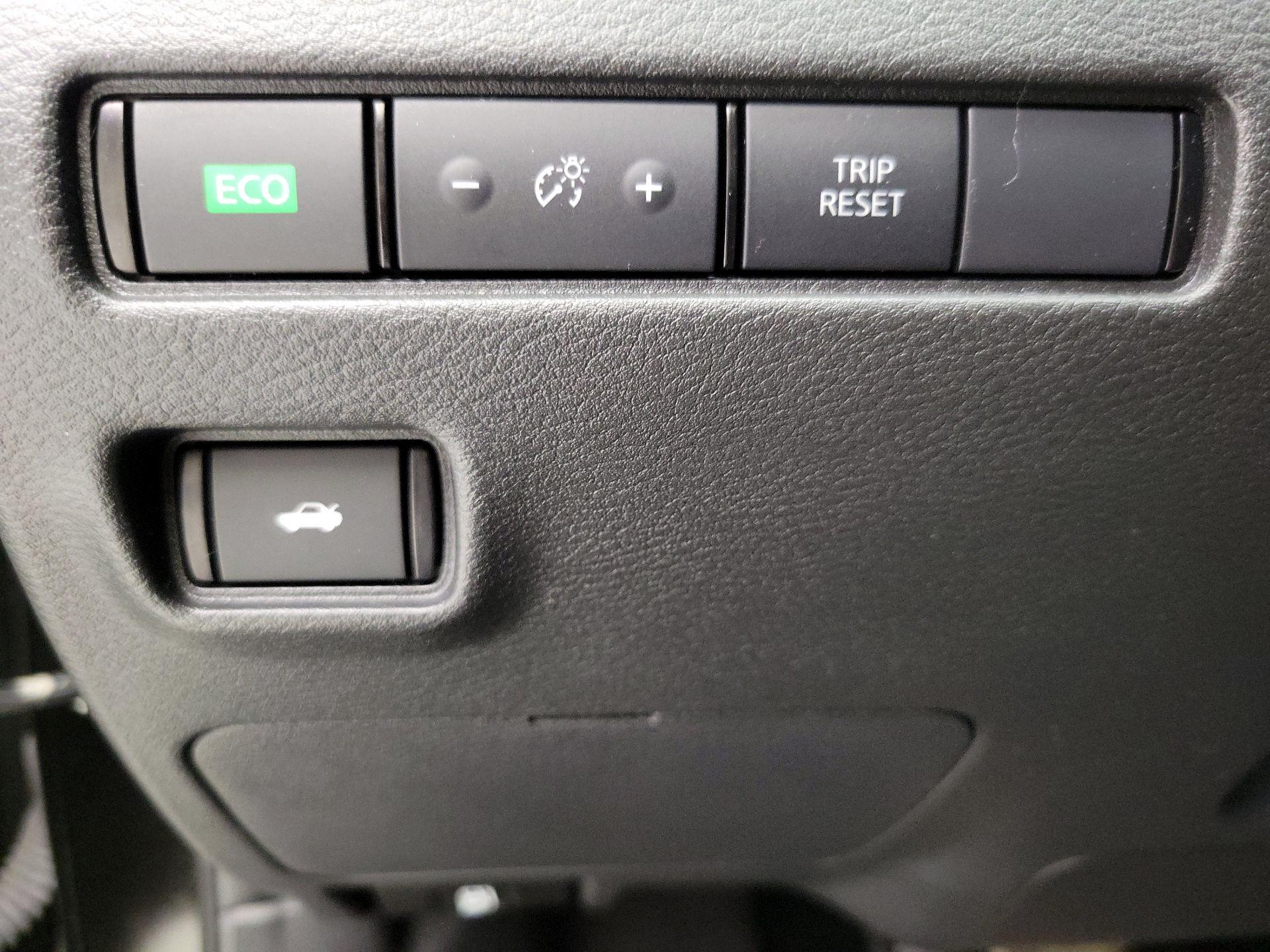 Thumbnail: 2023 Nissan Sentra - 13