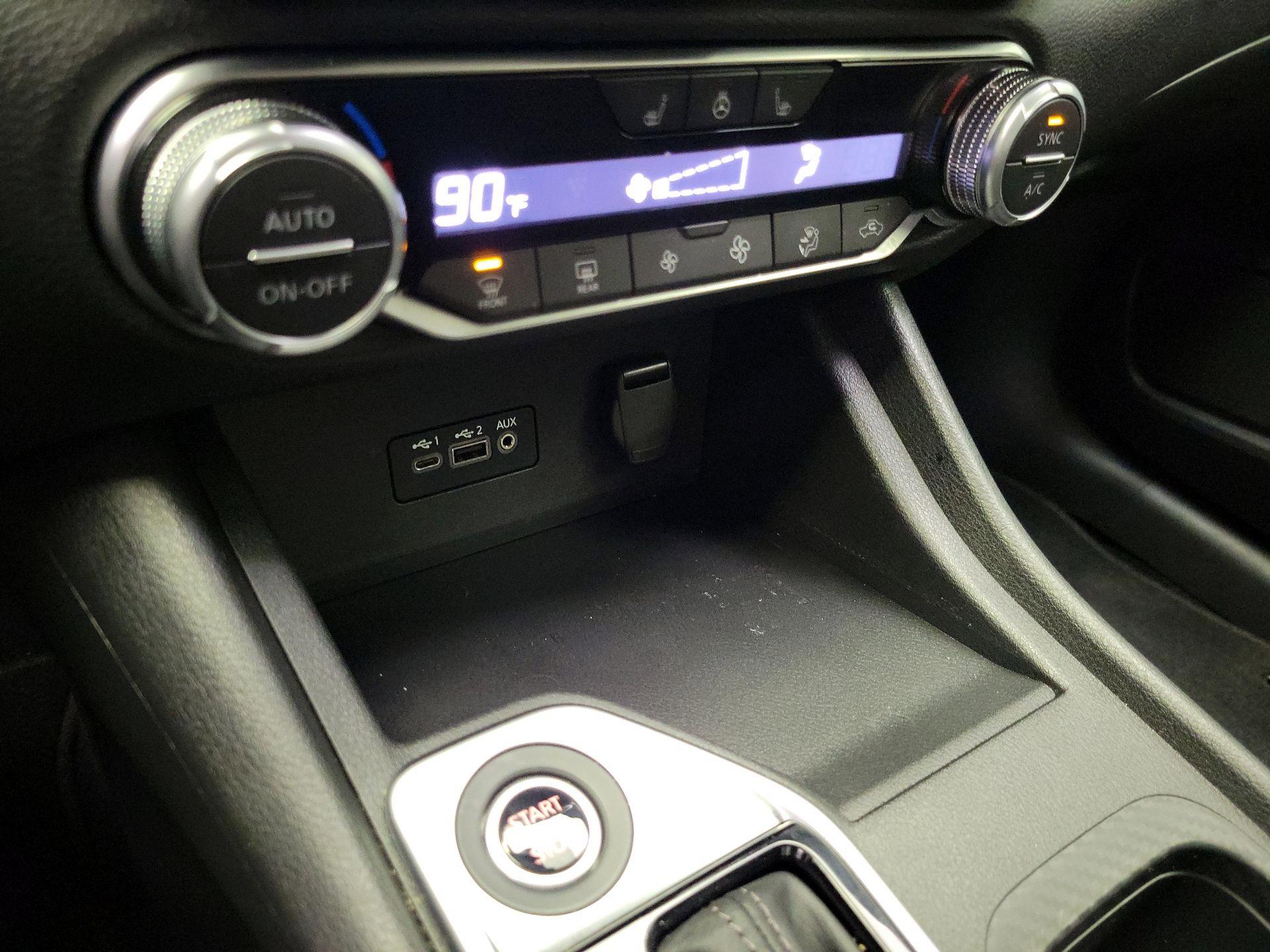 Thumbnail: 2023 Nissan Sentra - 16