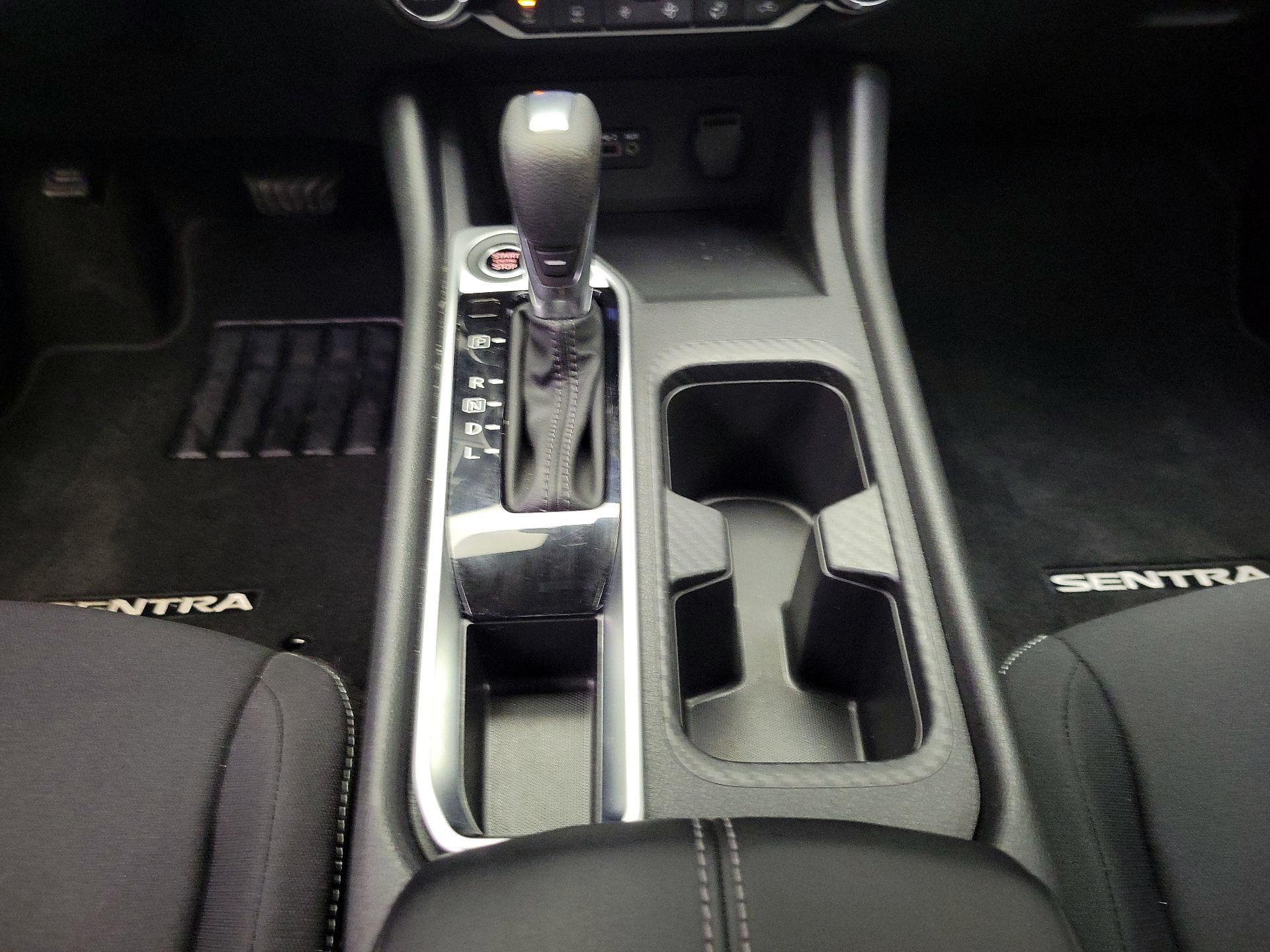 Thumbnail: 2023 Nissan Sentra - 17