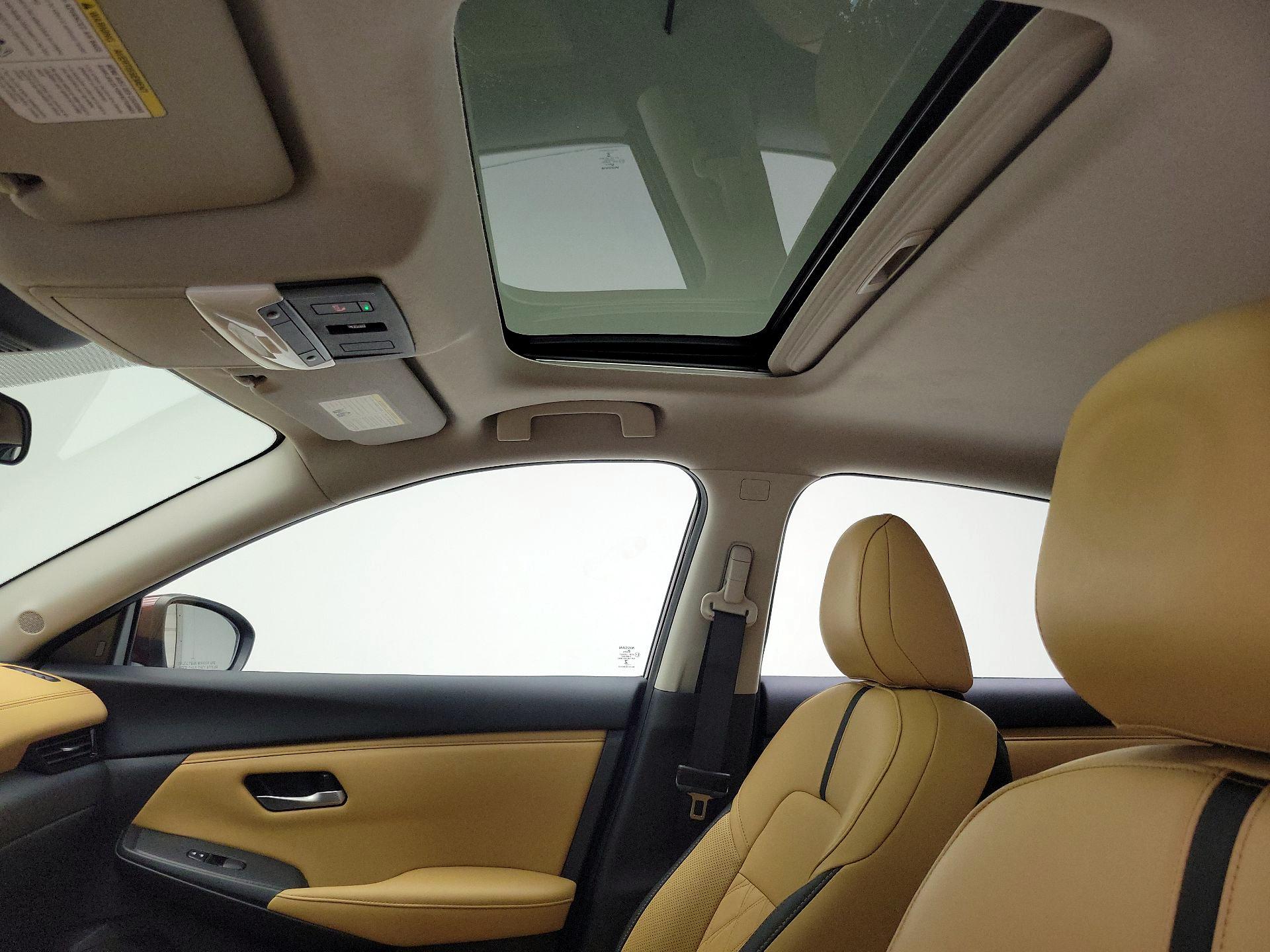 Thumbnail: 2025 Nissan Sentra - 19