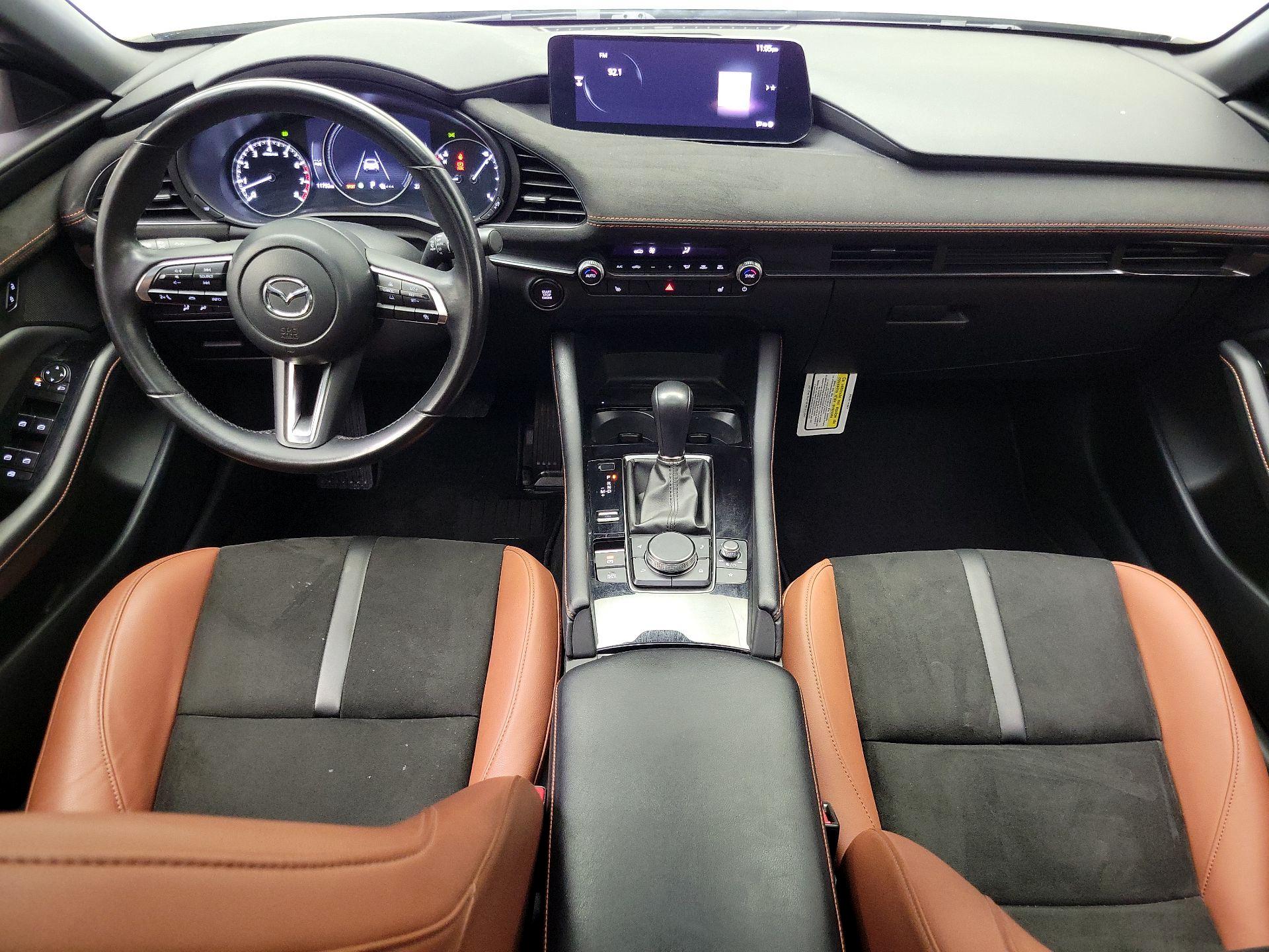 Thumbnail: 2025 Mazda Mazda3 - 9