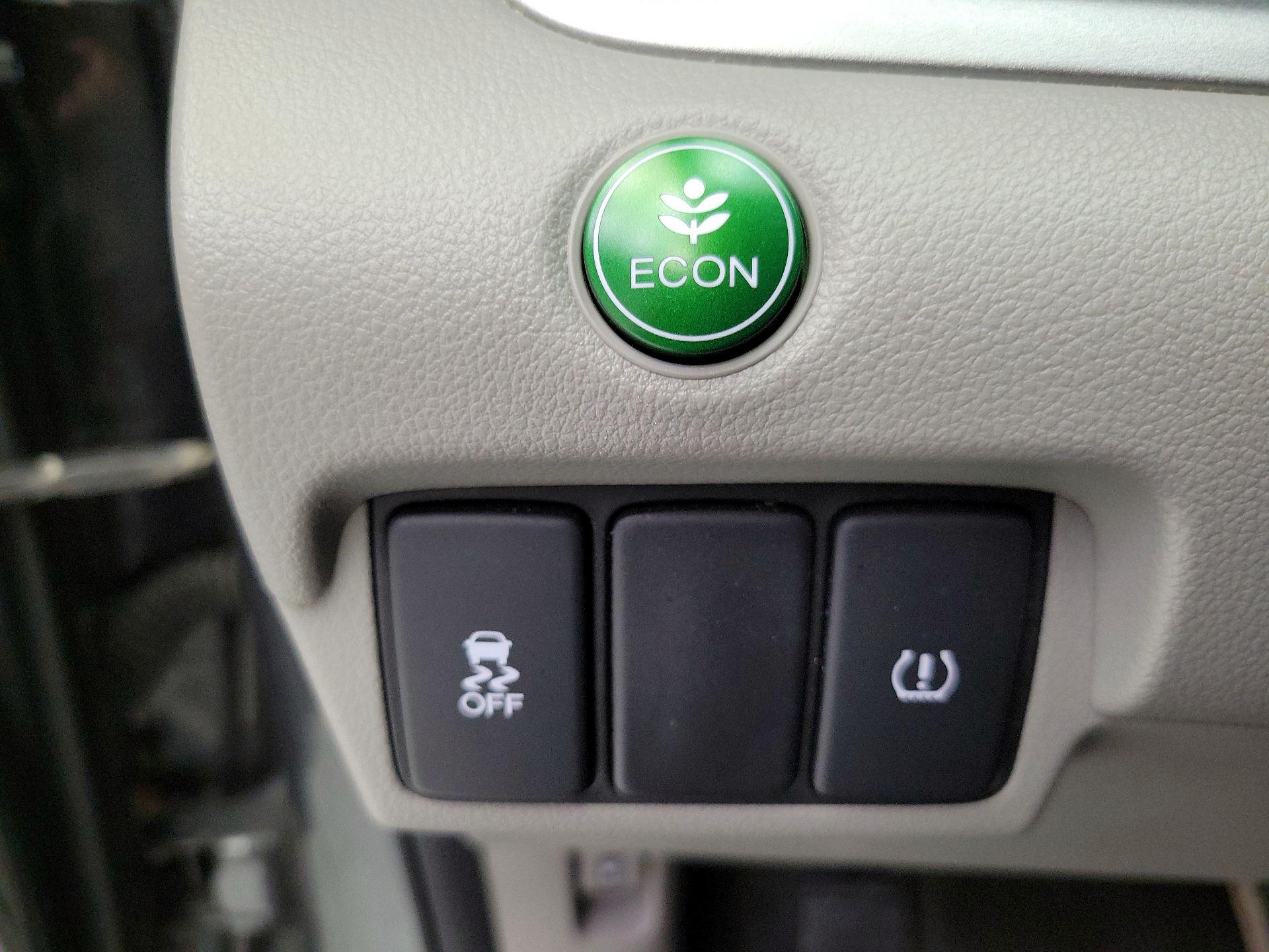 Thumbnail: 2014 Honda CR-V - 13