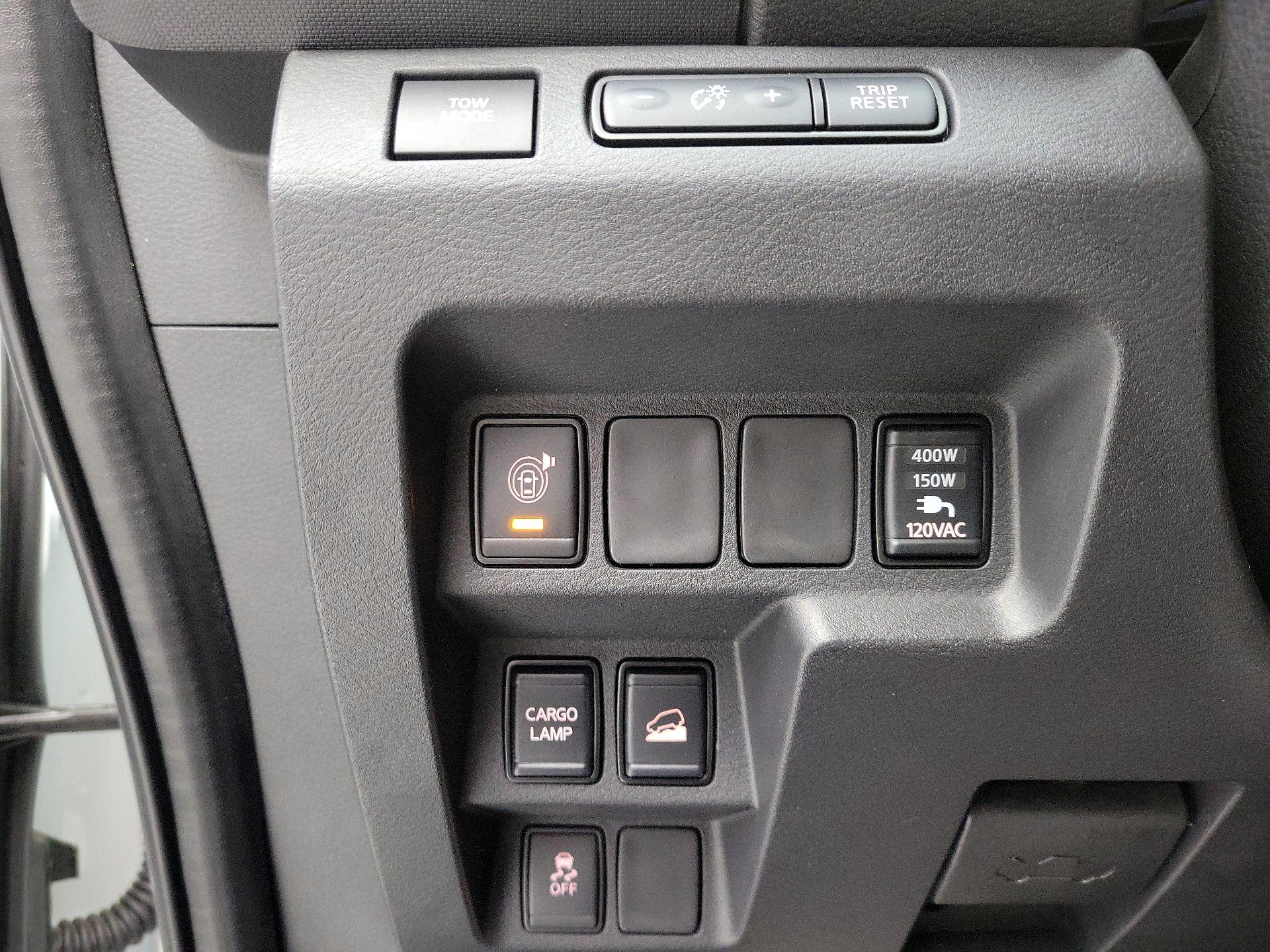 Thumbnail: 2022 Nissan Frontier - 13