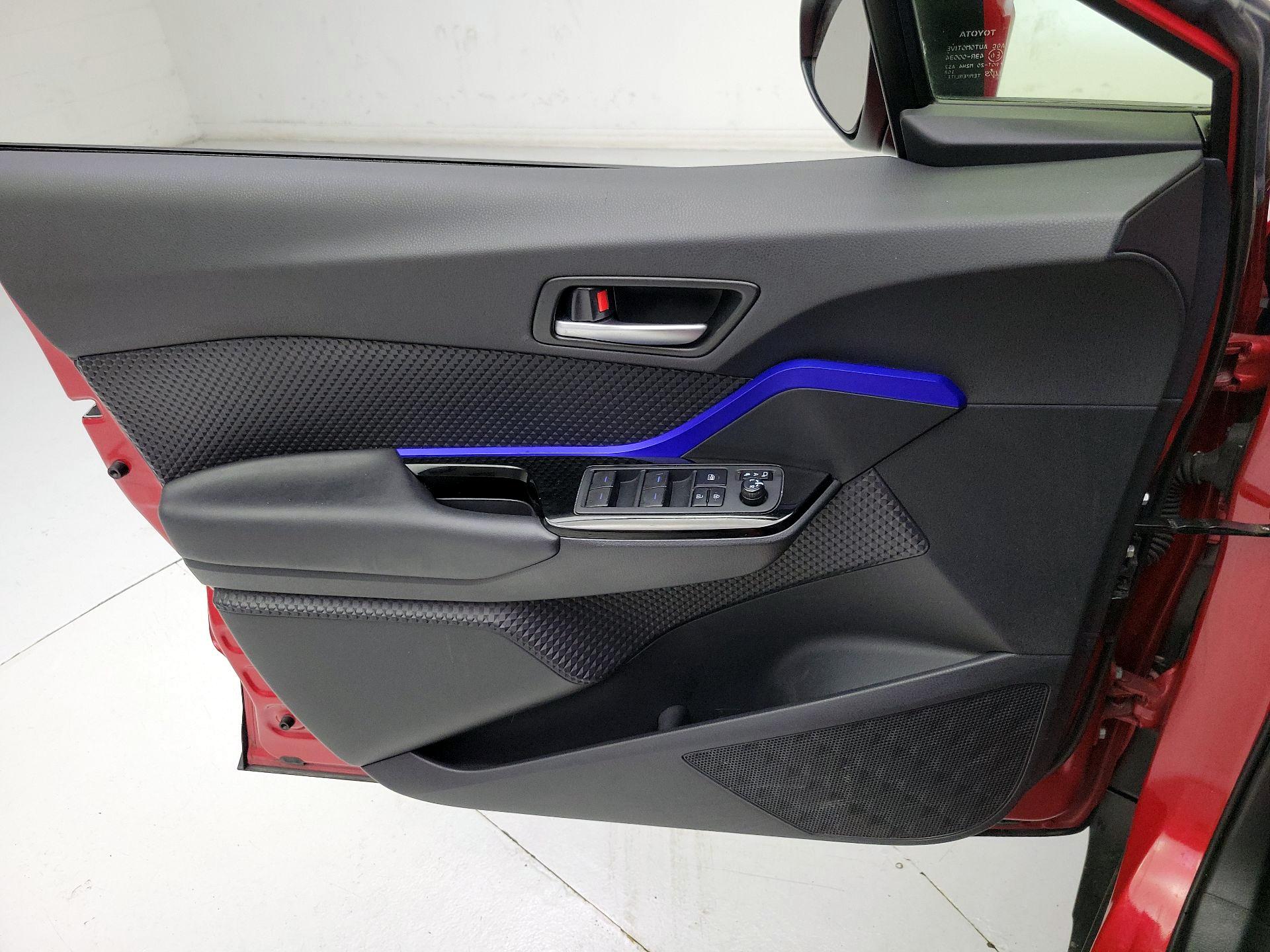 Thumbnail: 2020 Toyota C-HR - 12