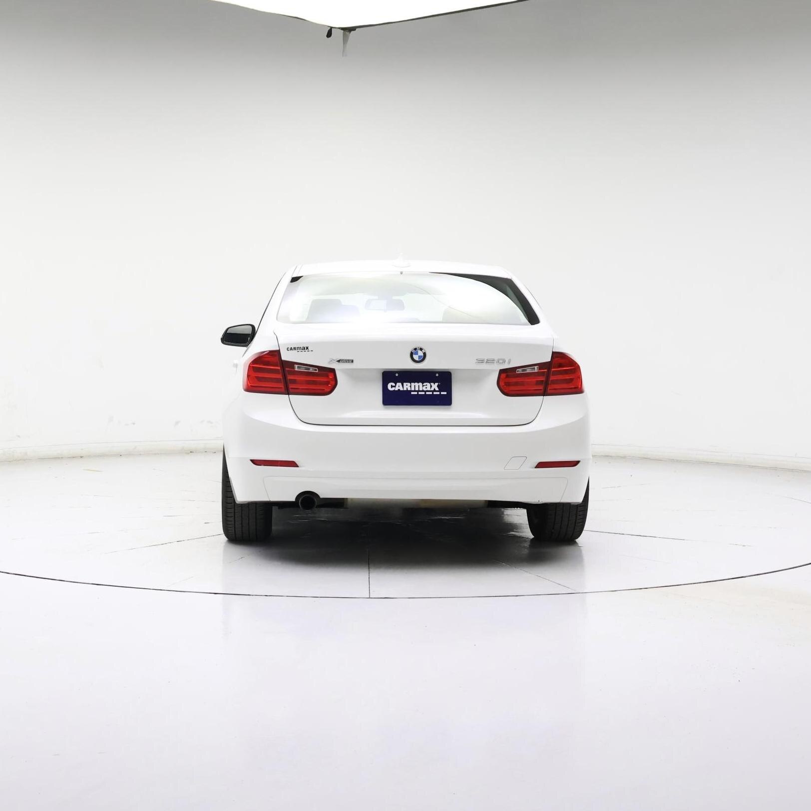 Thumbnail: 2015 BMW 3 Series - 6