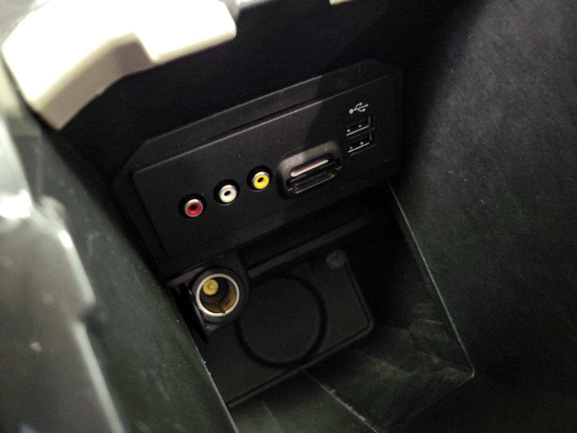 Thumbnail: 2014 Ford Escape - 19