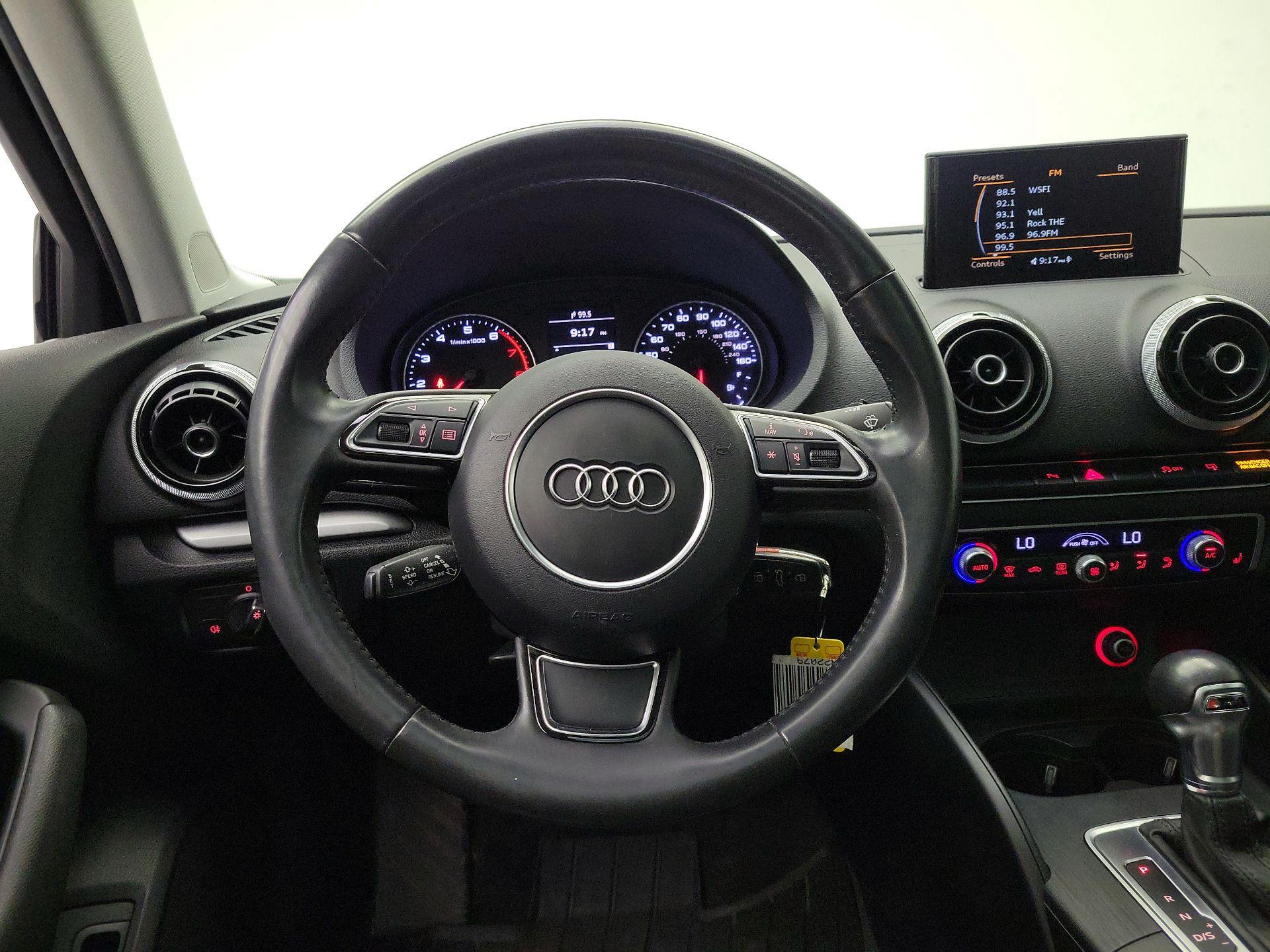 Thumbnail: 2016 Audi A3 - 10