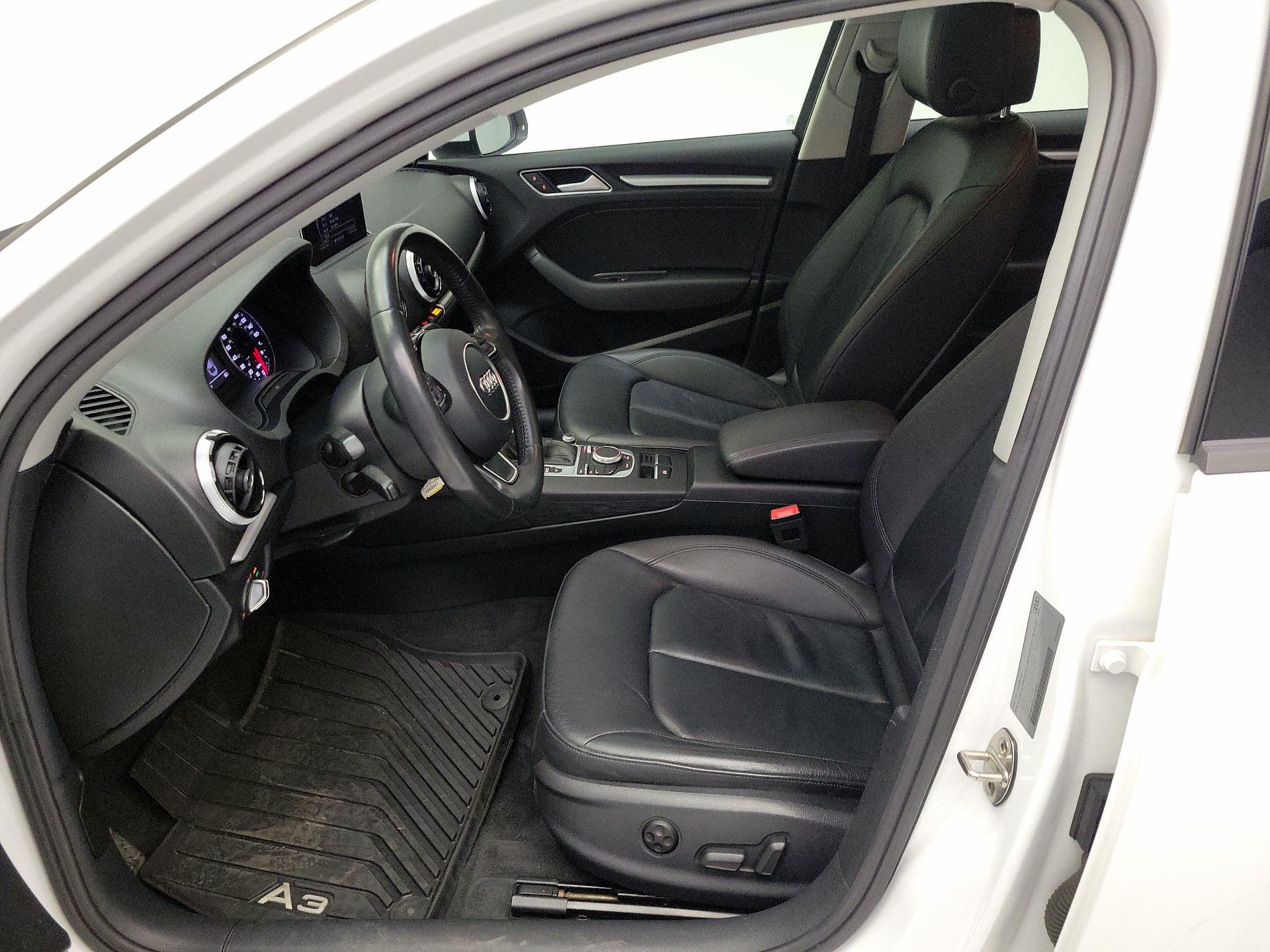 Thumbnail: 2016 Audi A3 - 11