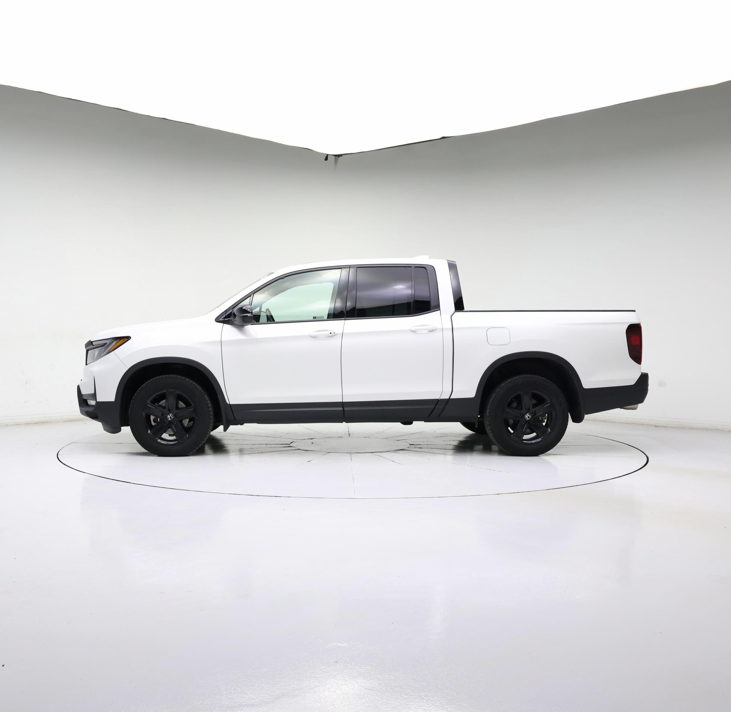 Thumbnail: 2022 Honda Ridgeline - 3