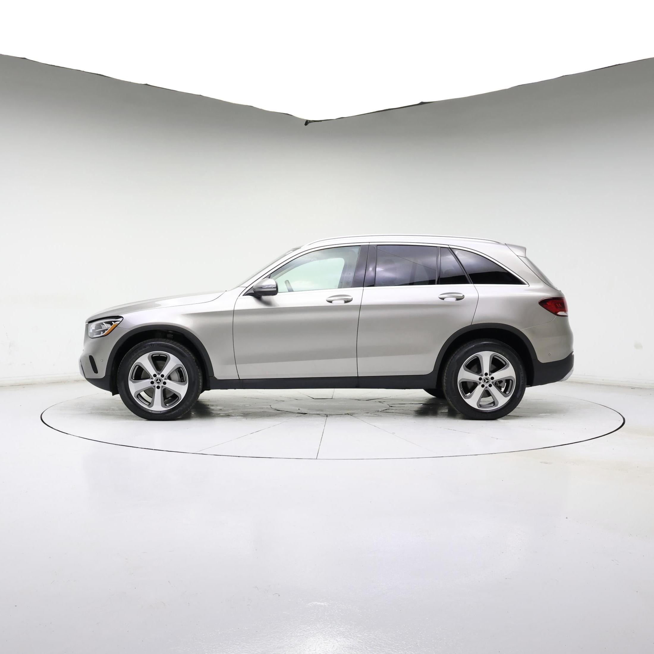 Thumbnail: 2022 Mercedes-Benz GLC - 3