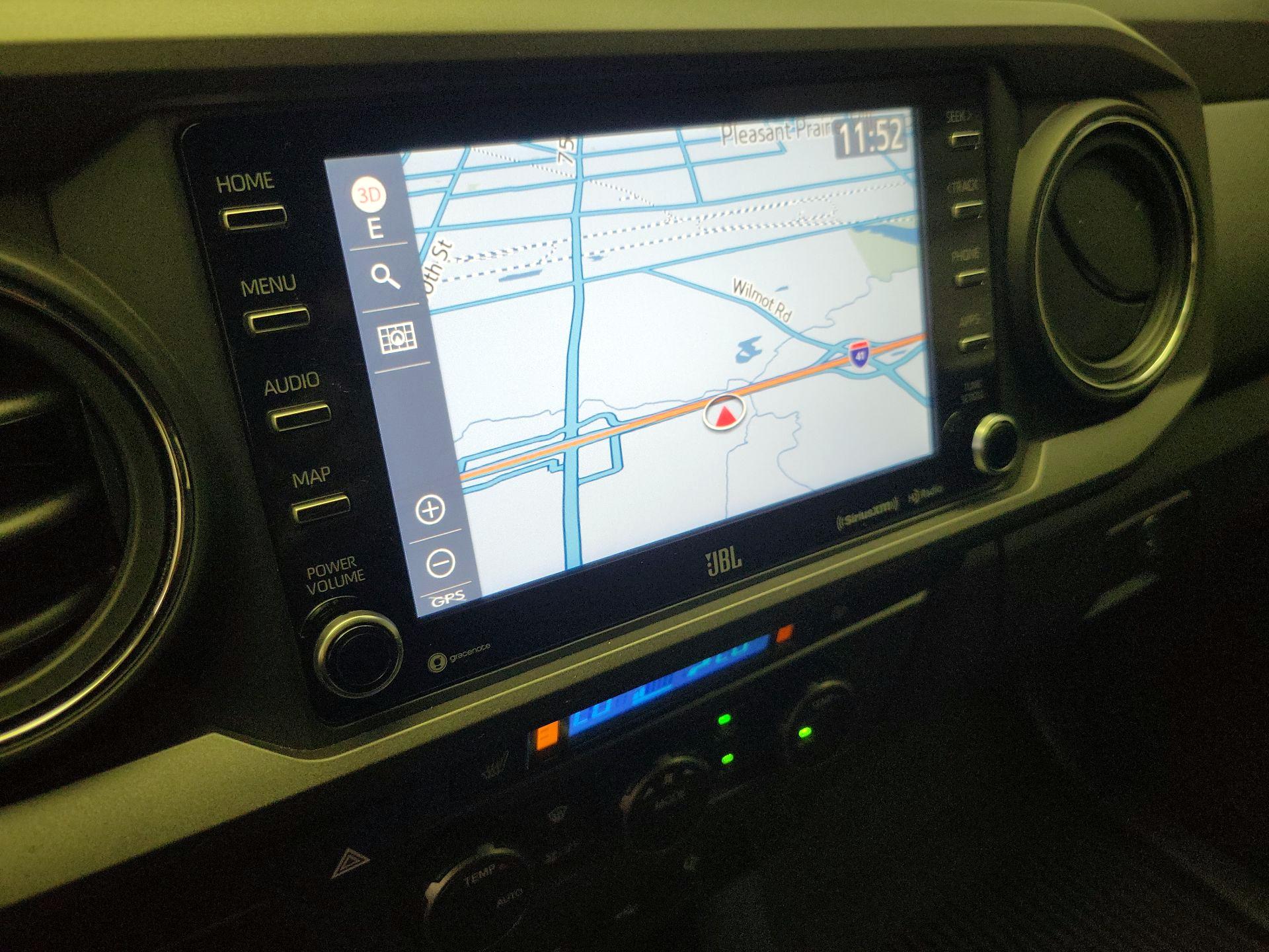 Thumbnail: 2022 Toyota Tacoma - 14