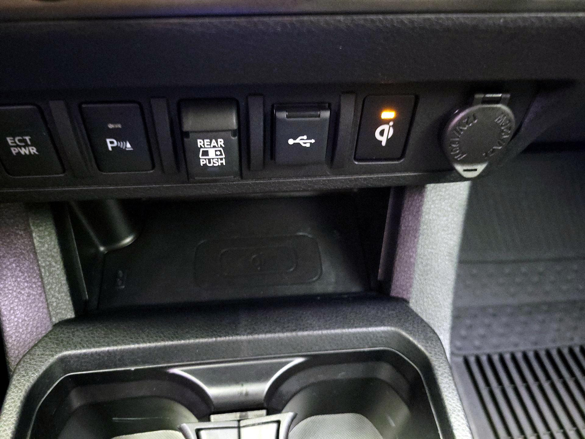 Thumbnail: 2022 Toyota Tacoma - 19