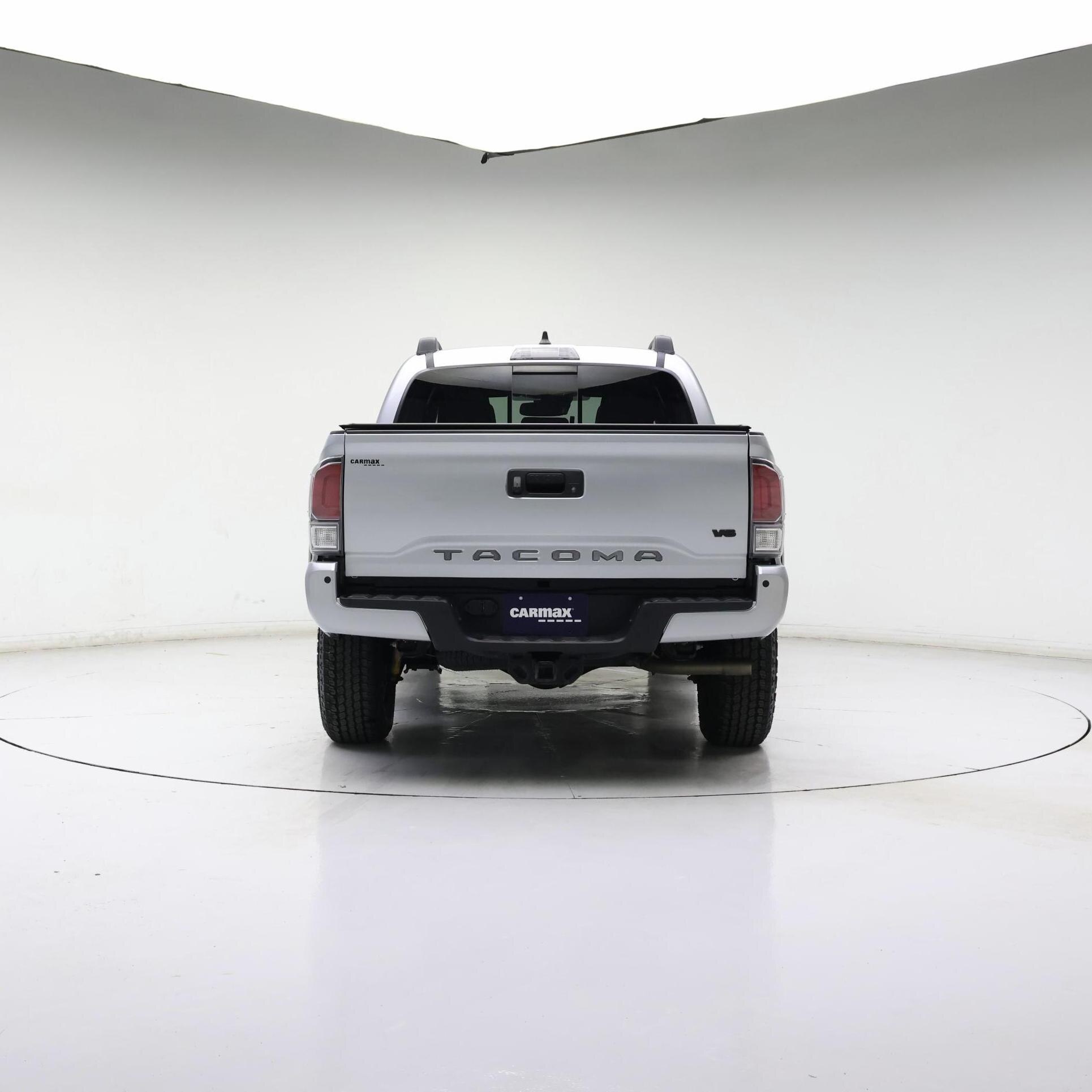 Thumbnail: 2022 Toyota Tacoma - 6