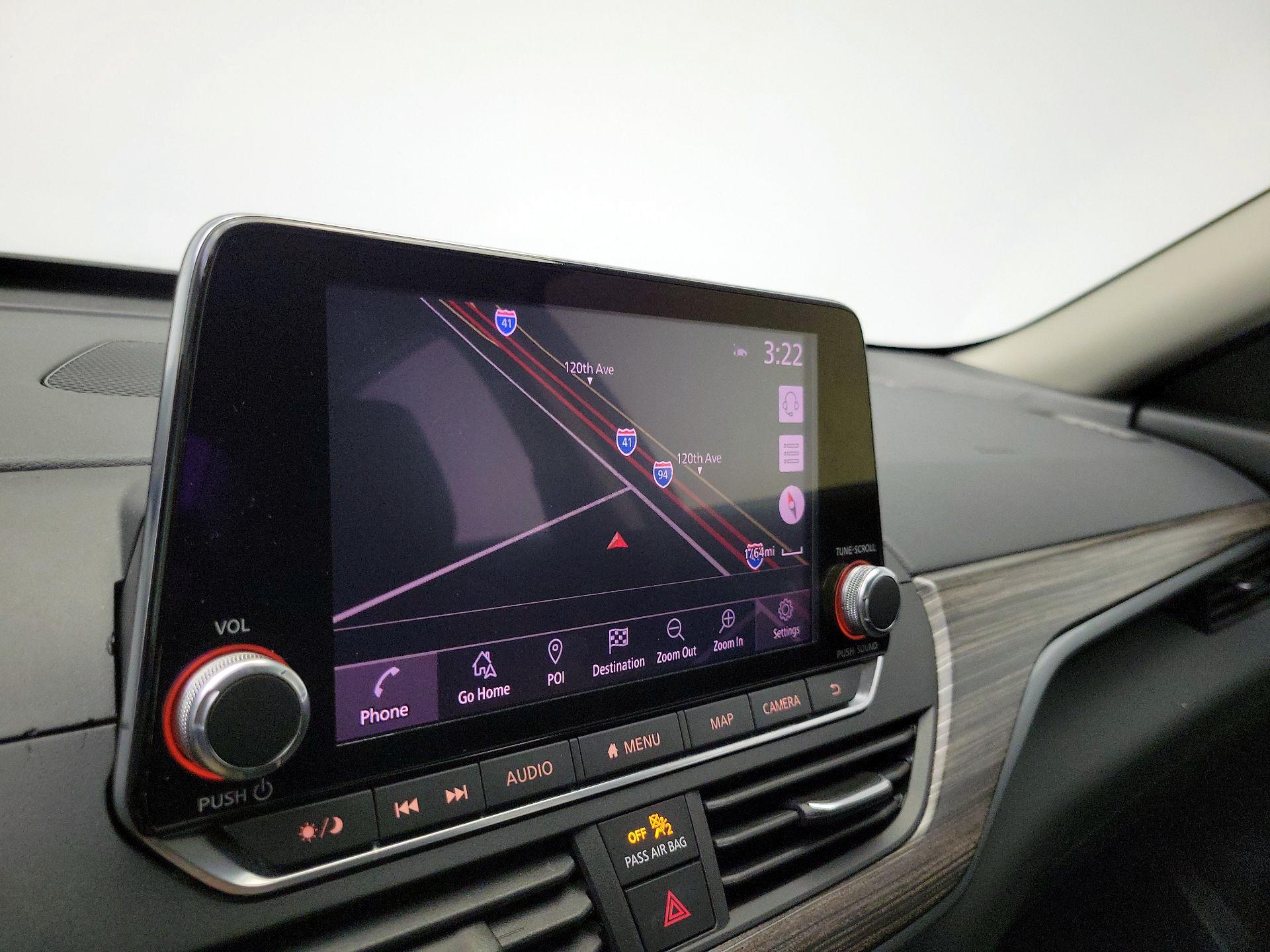 Thumbnail: 2019 Nissan Altima - 14