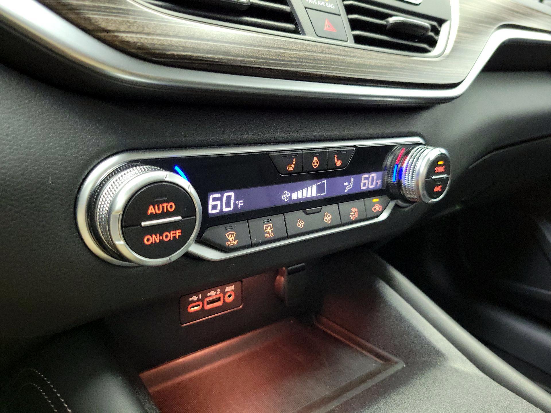 Thumbnail: 2019 Nissan Altima - 17