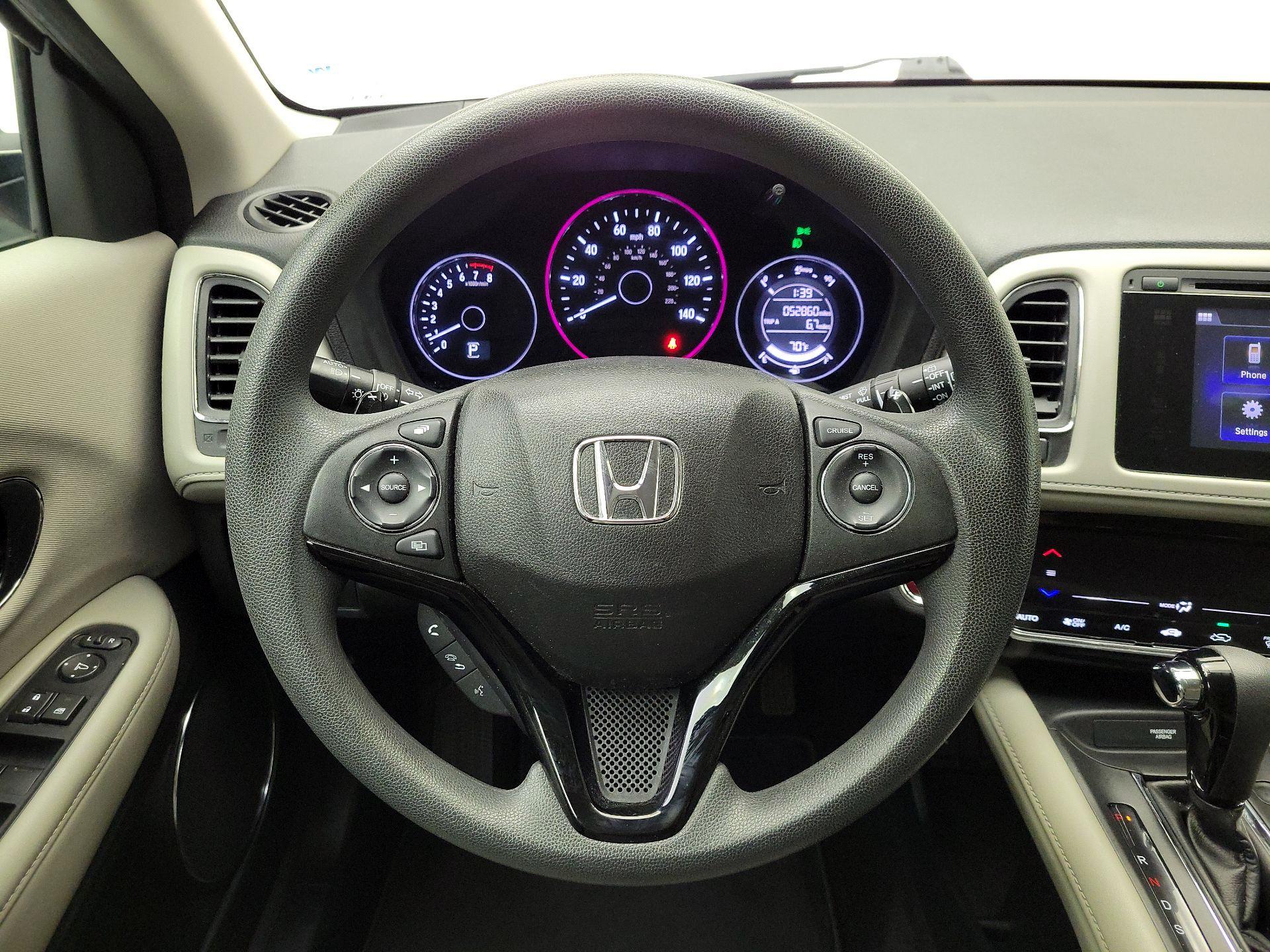 Thumbnail: 2016 Honda HR-V - 10
