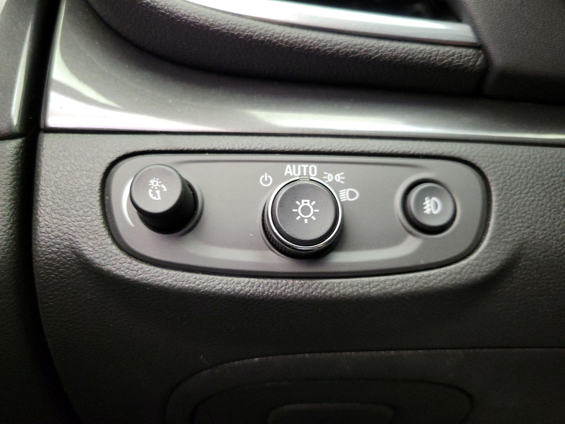 Thumbnail: 2018 Buick Encore - 13