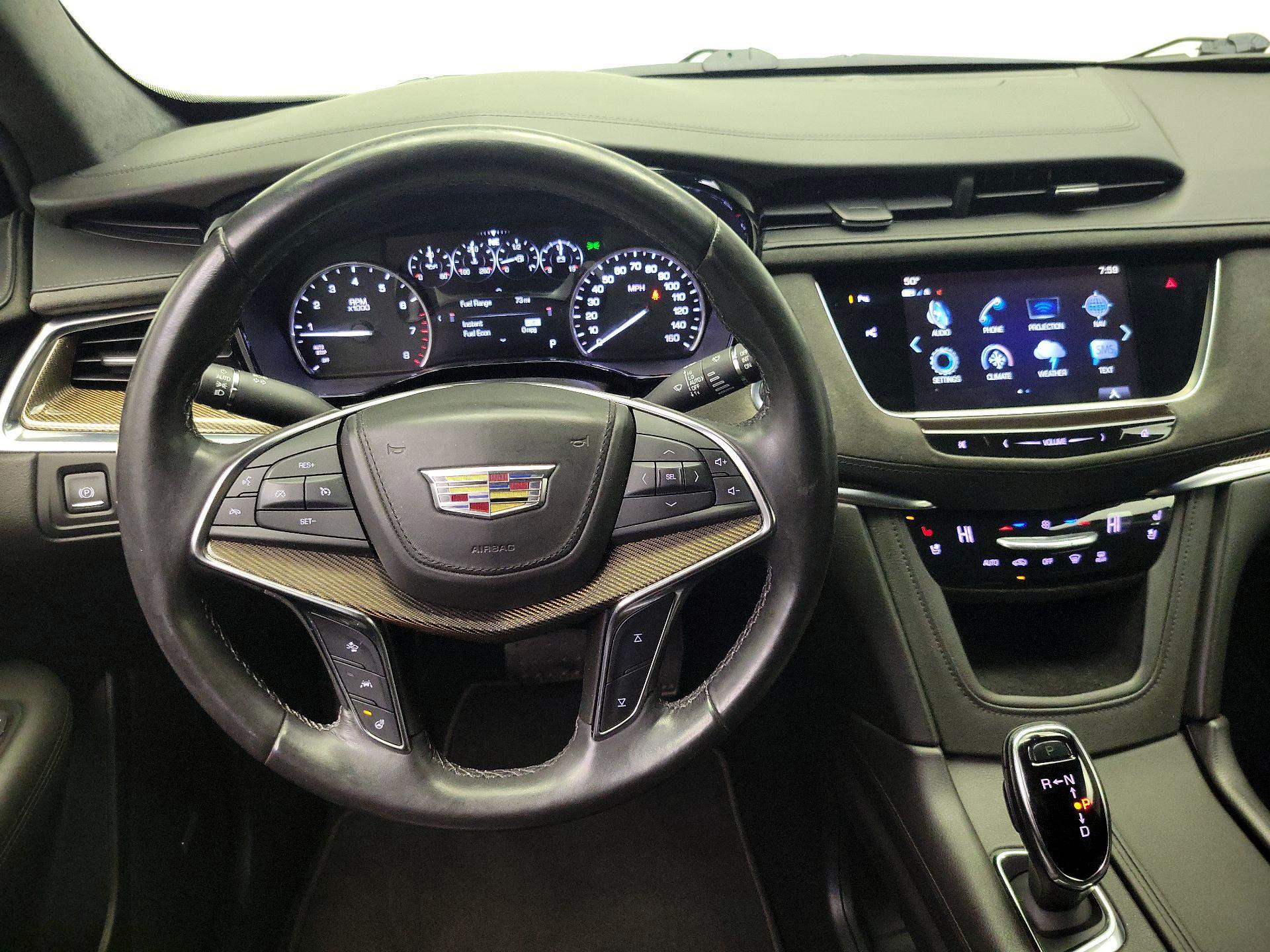 Thumbnail: 2018 Cadillac XT5 - 10