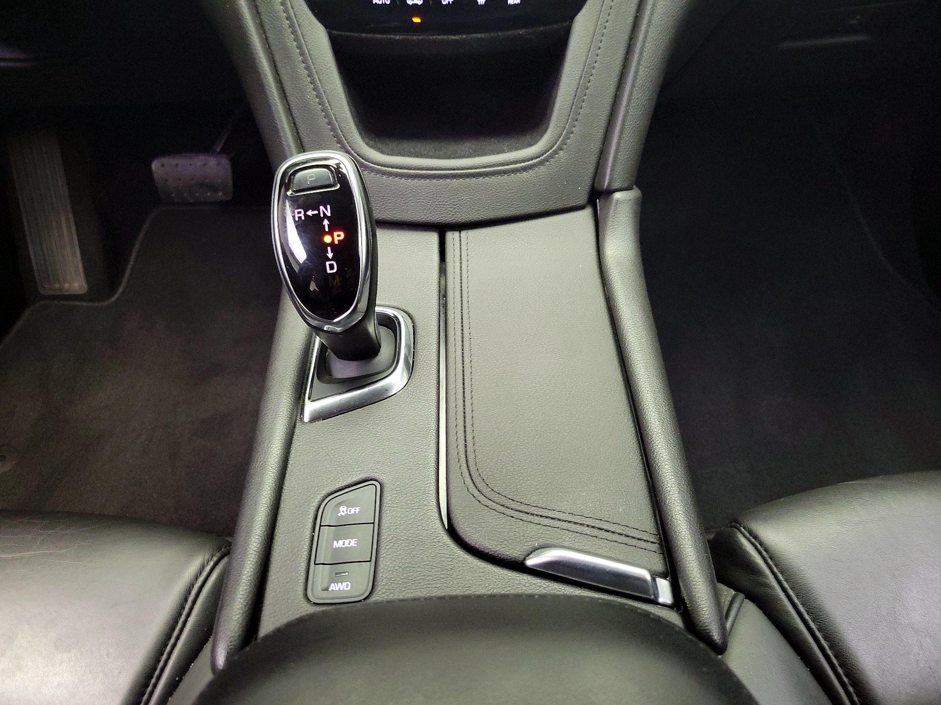 Thumbnail: 2018 Cadillac XT5 - 18