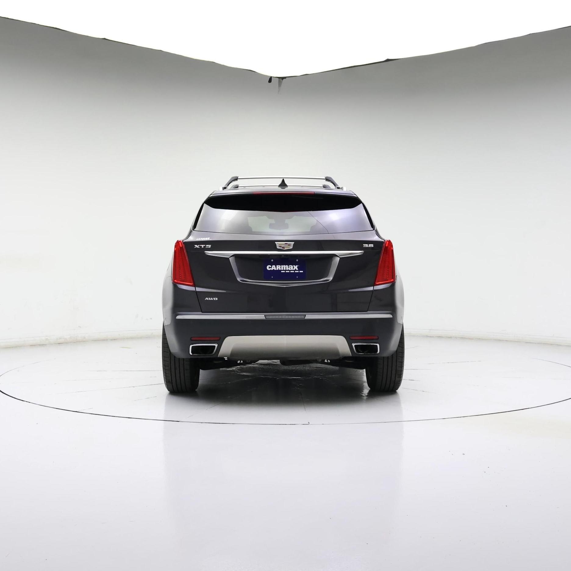 Thumbnail: 2018 Cadillac XT5 - 6