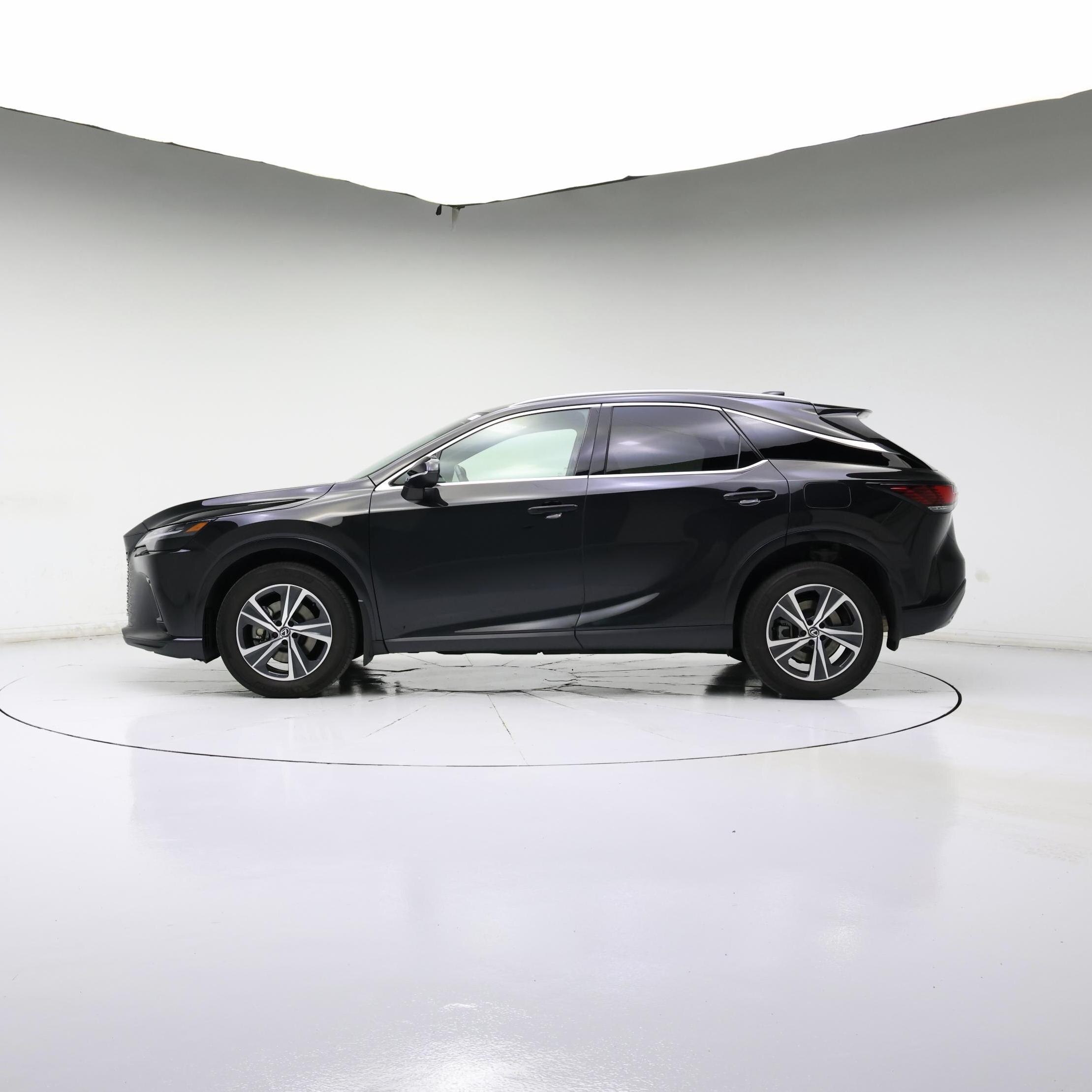 Thumbnail: 2024 Lexus RX - 3