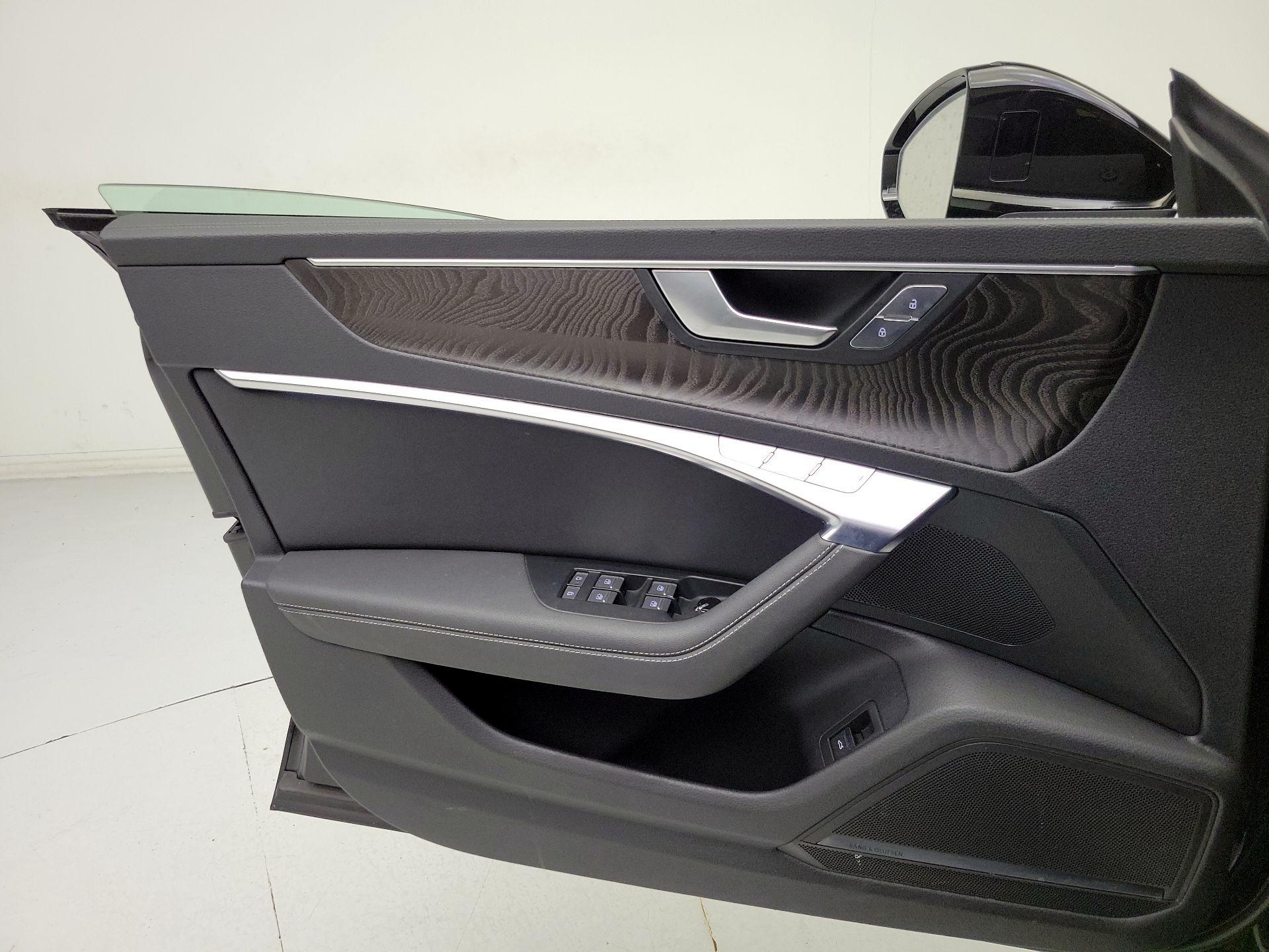 Thumbnail: 2019 Audi A7 - 12