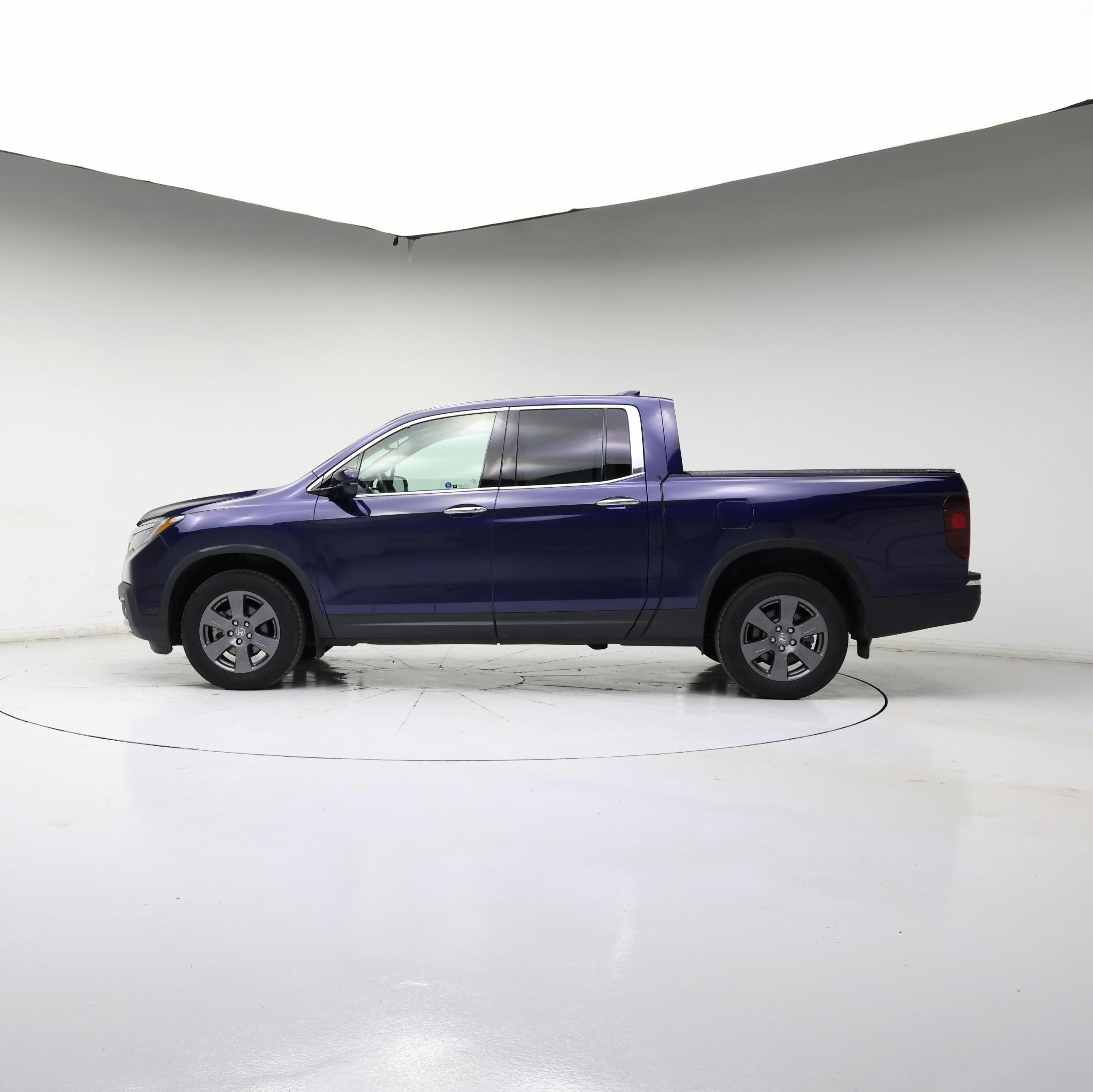 Thumbnail: 2020 Honda Ridgeline - 3