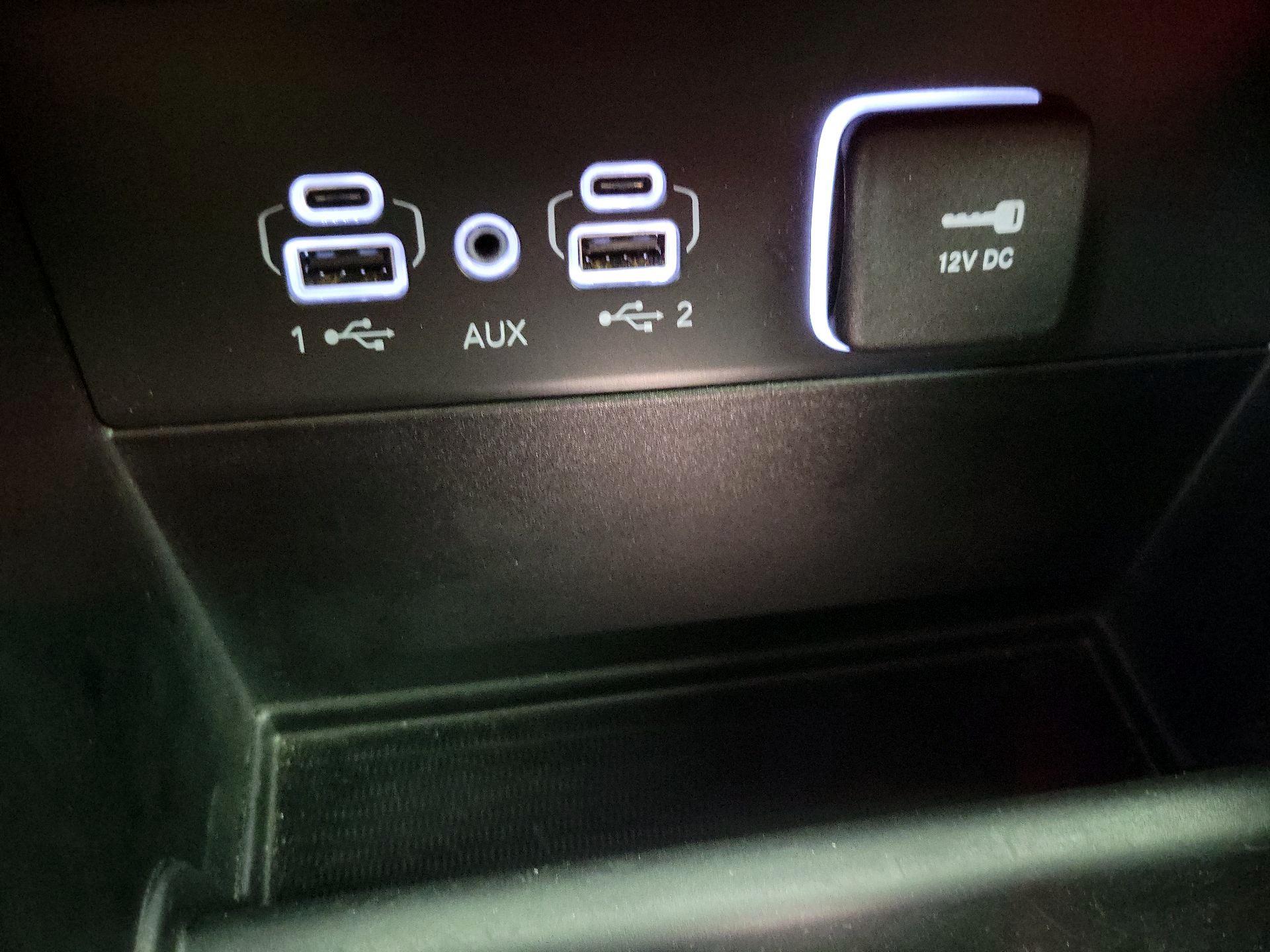 Thumbnail: 2024 Jeep Grand Cherokee - 18