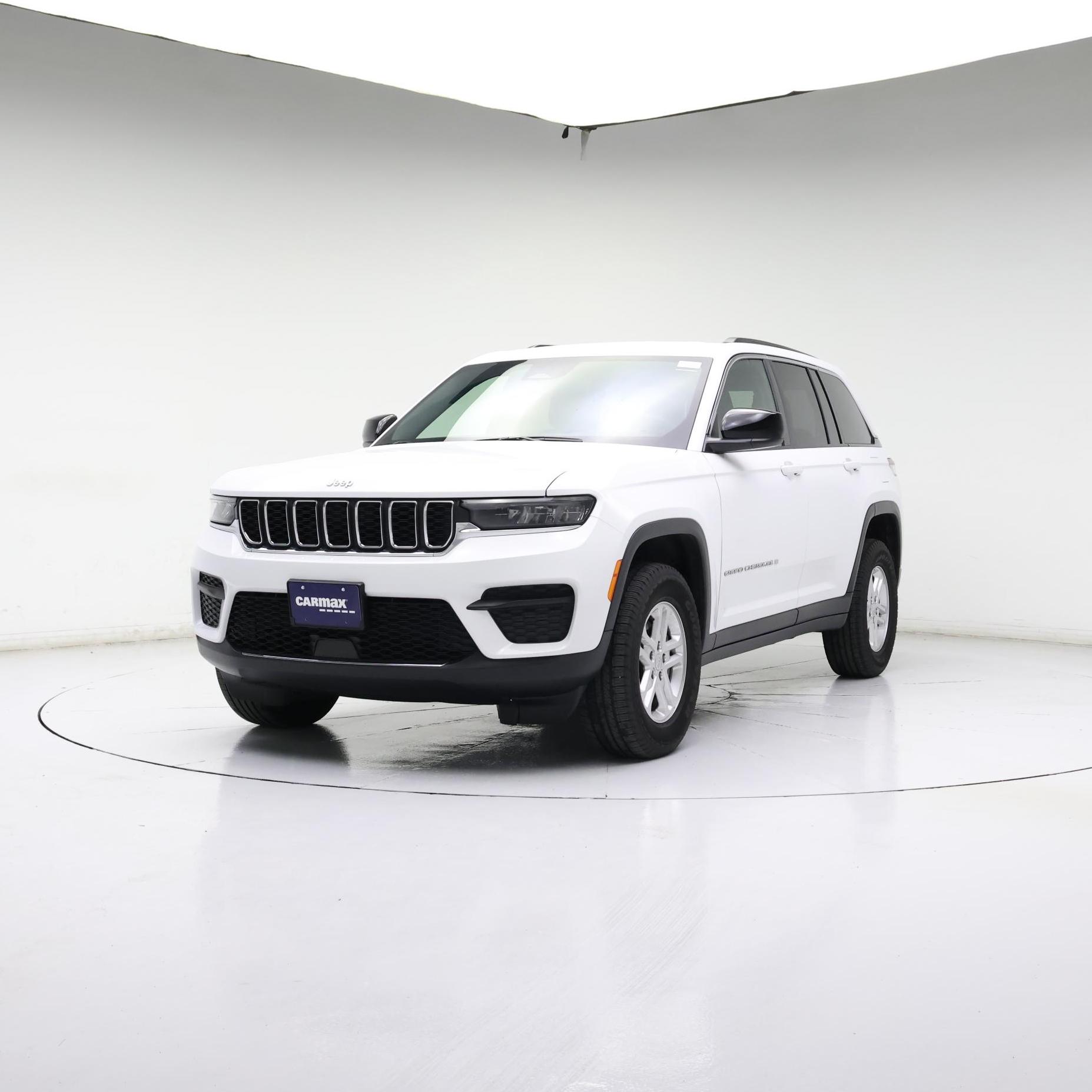 Thumbnail: 2024 Jeep Grand Cherokee - 4