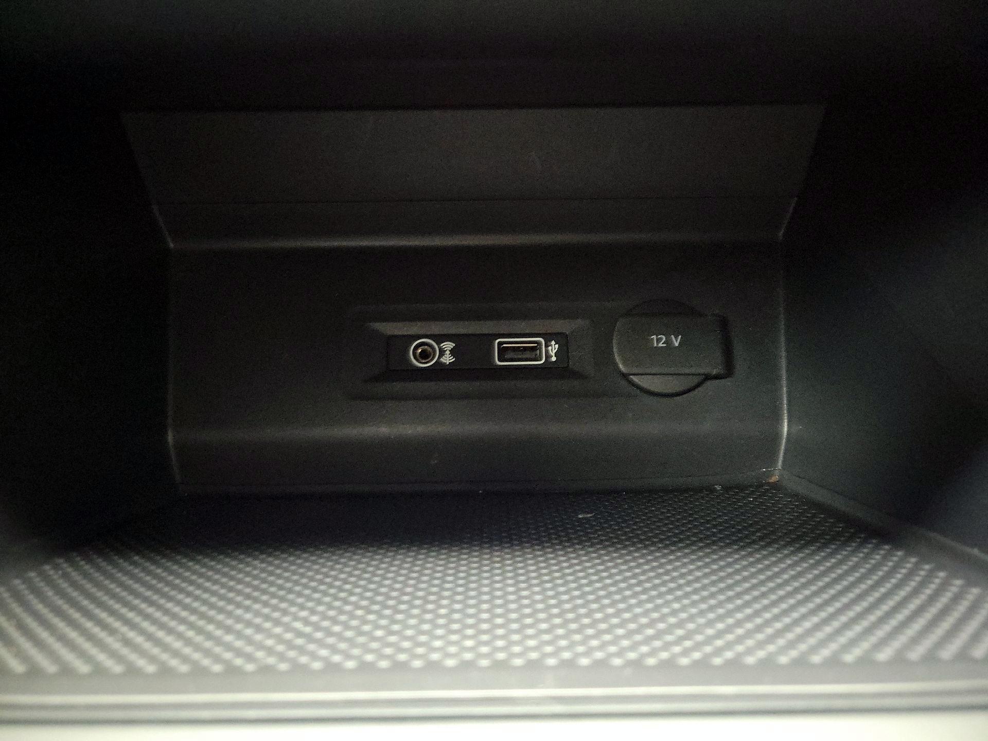 Thumbnail: 2019 Volkswagen Atlas - 18