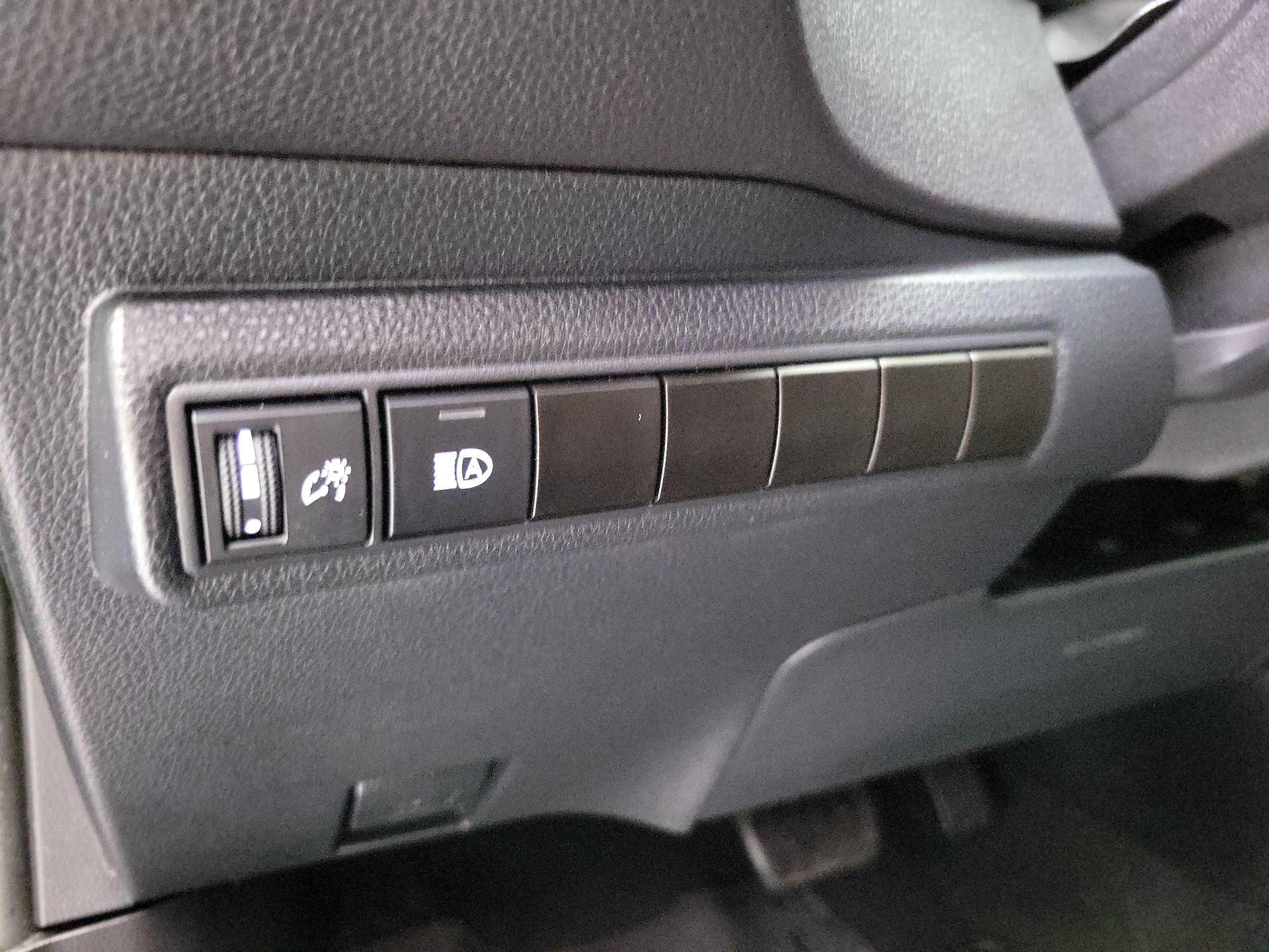 Thumbnail: 2024 Toyota Corolla - 13