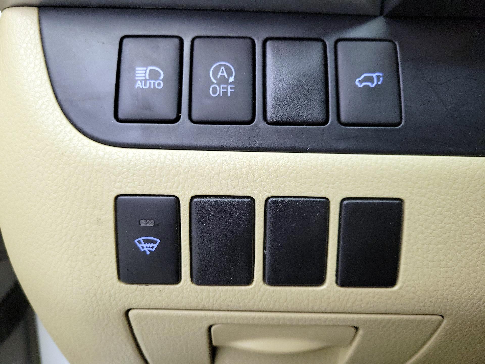 Thumbnail: 2017 Toyota Highlander - 13