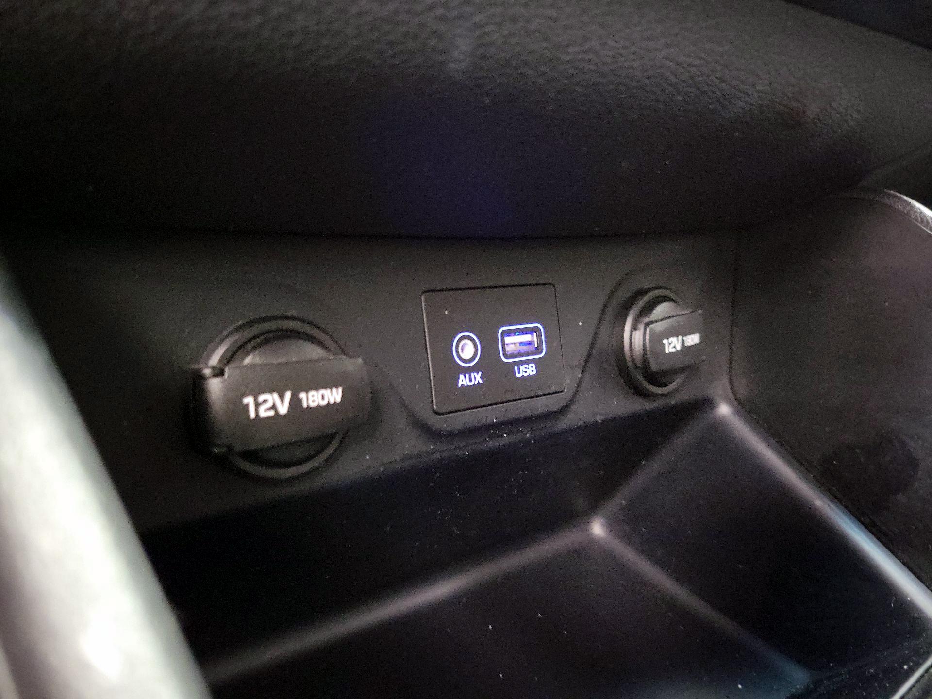 Thumbnail: 2020 Hyundai Tucson - 18