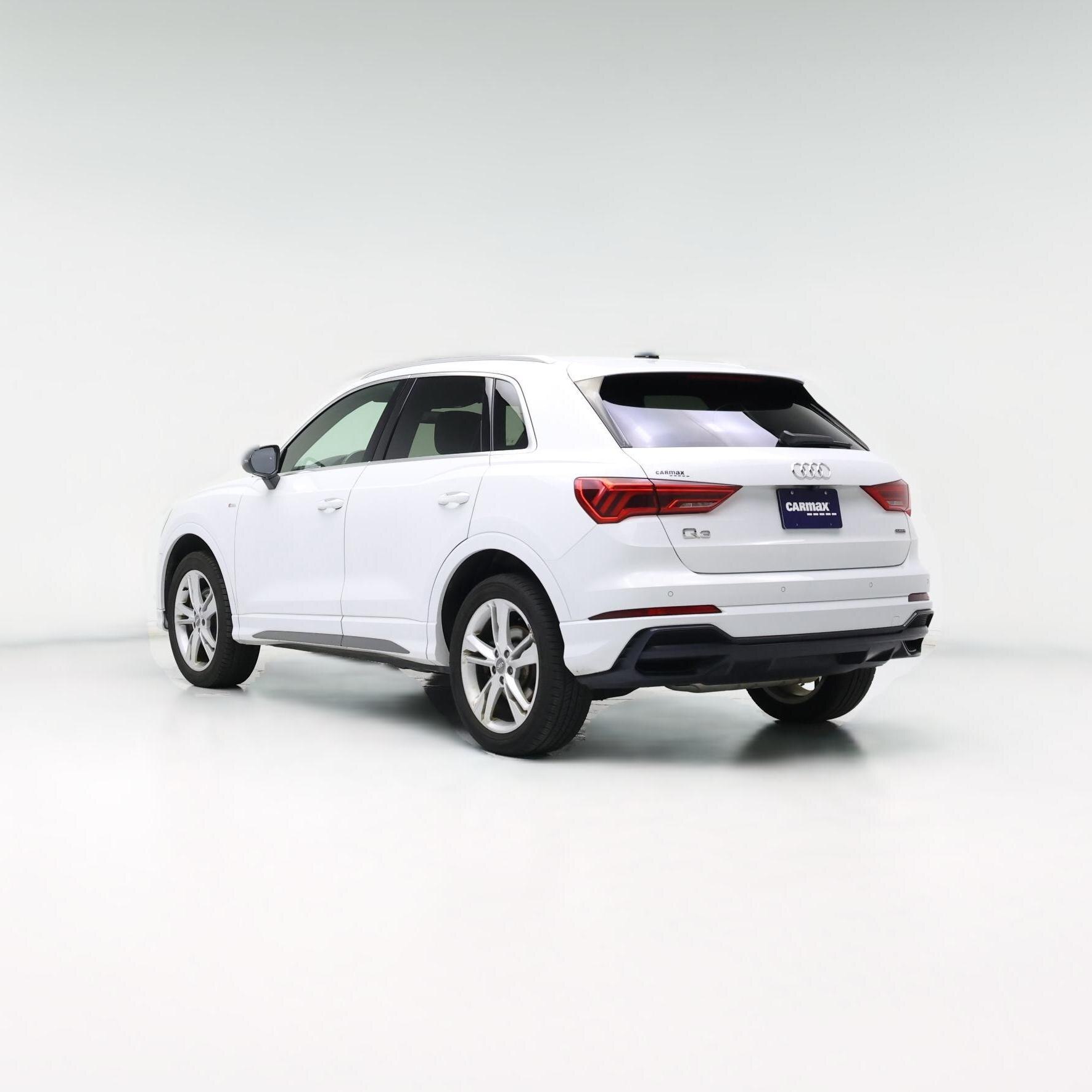 Thumbnail: 2020 Audi Q3 - 1