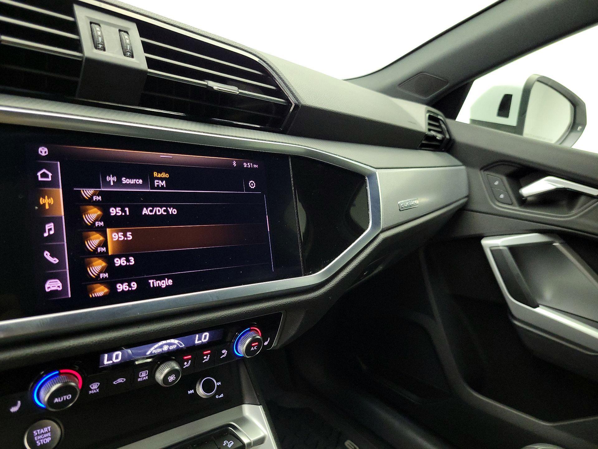 Thumbnail: 2020 Audi Q3 - 15